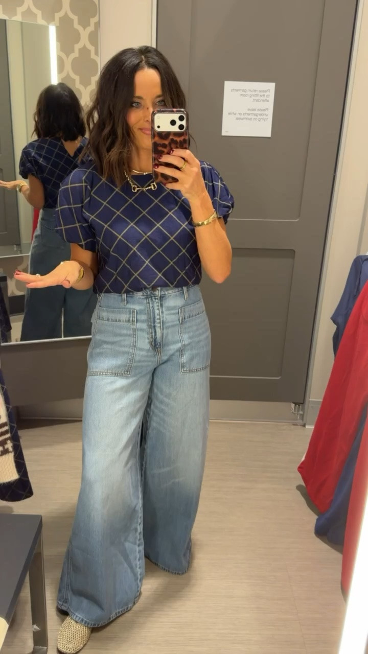 How gorgeous is this top! Loving the plaid trend for fall!

@Target 

size xs/2