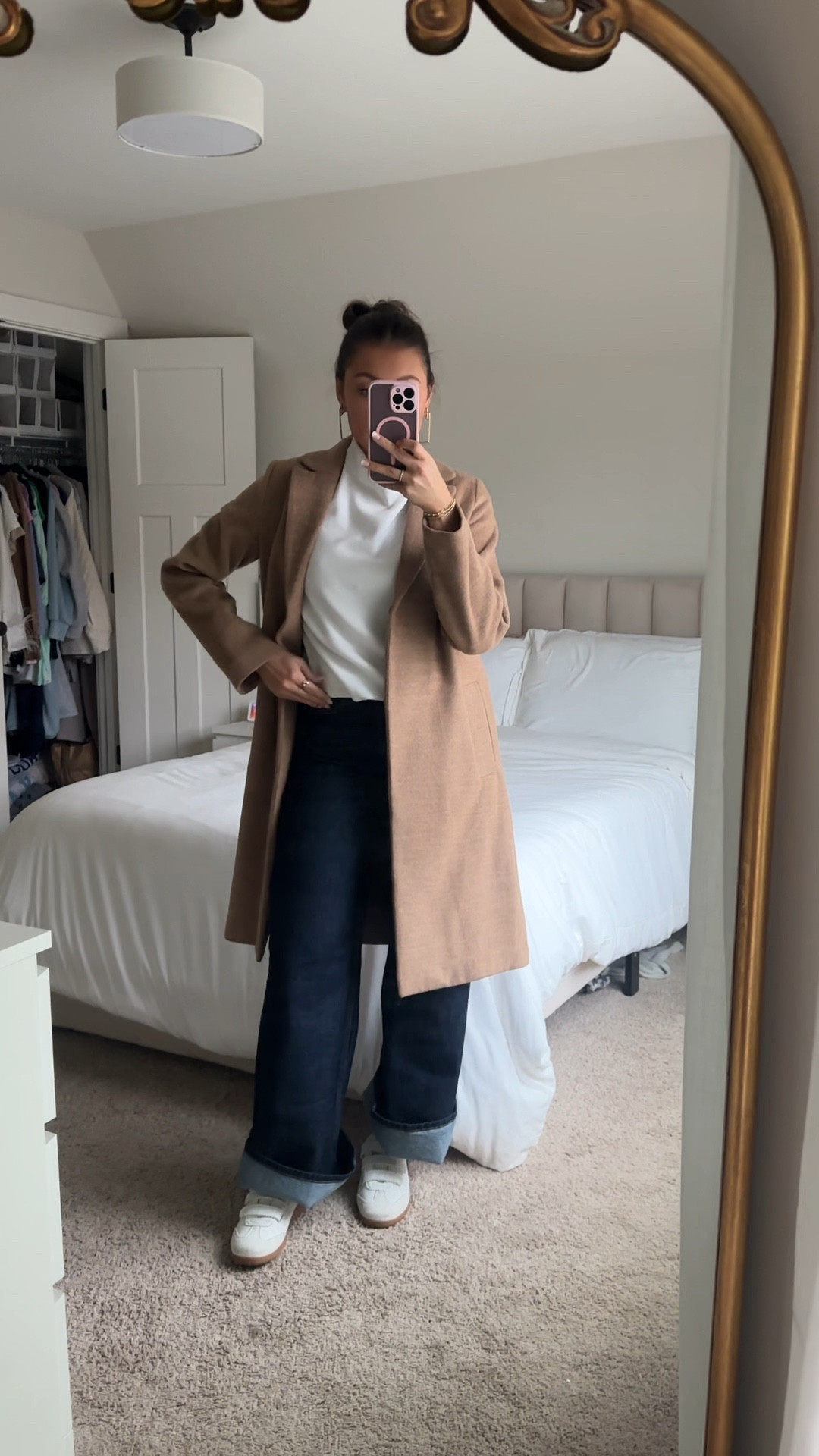 Casual work outfit for cold winter days! I’m obsessed with these jeans and especially since they are a cheaper option of the trendy ones over $500!

#LTKStyleTip #LTKSaleAlert #LTKWorkwear