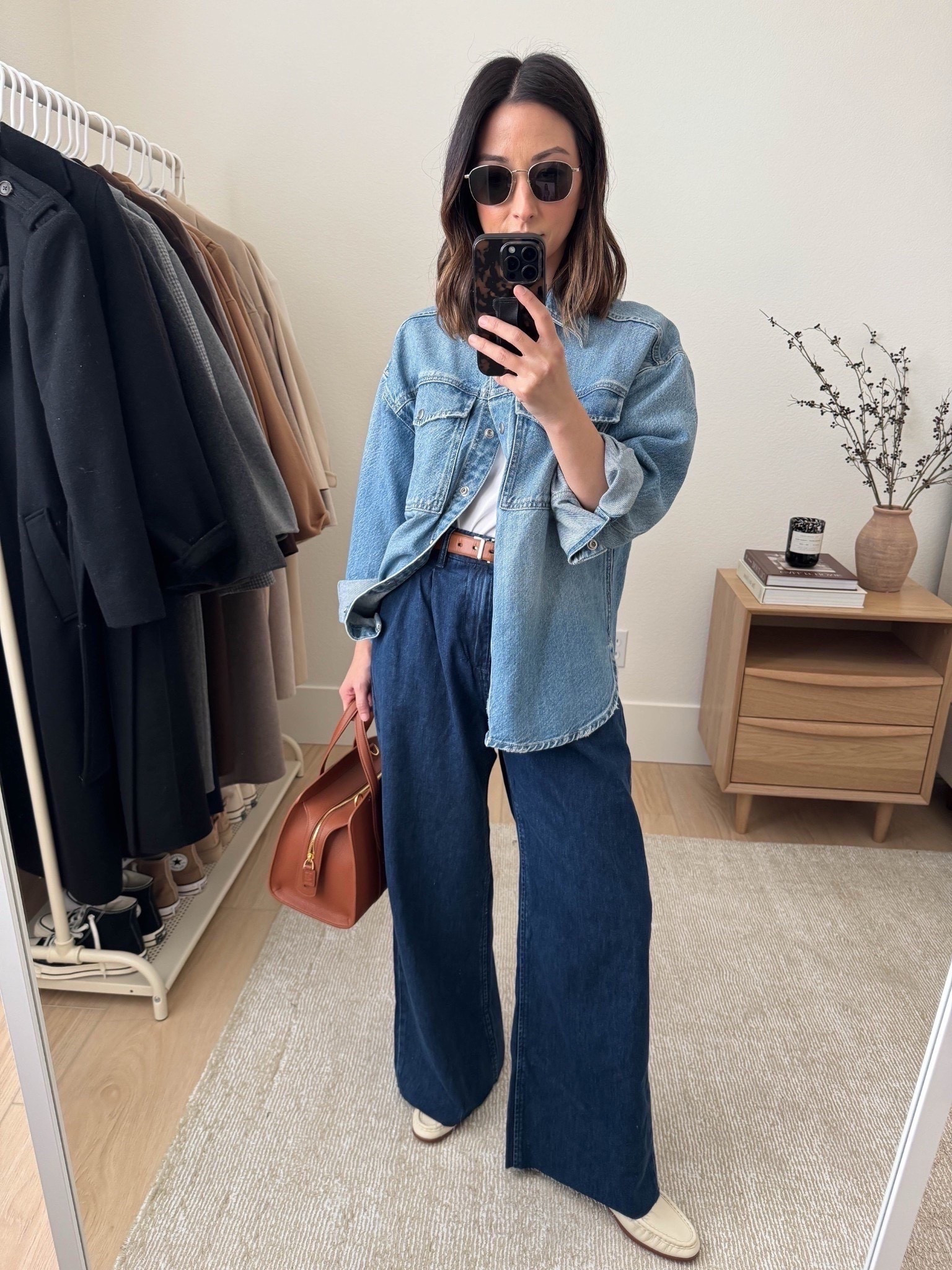 Ideas for bringing your chambray into 2025. 

Madewell shacket xs
Everlane tee medium
Gap jeans 25, cut hems. 
Calvin Klein belt
Sam Edelman loafers 5
Parisa Wang bag (can't be linked here)
Le Specs sunglasses

Petite style, jeans


#LTKPetite #LTKFindsUnder100 #LTKSaleAlert