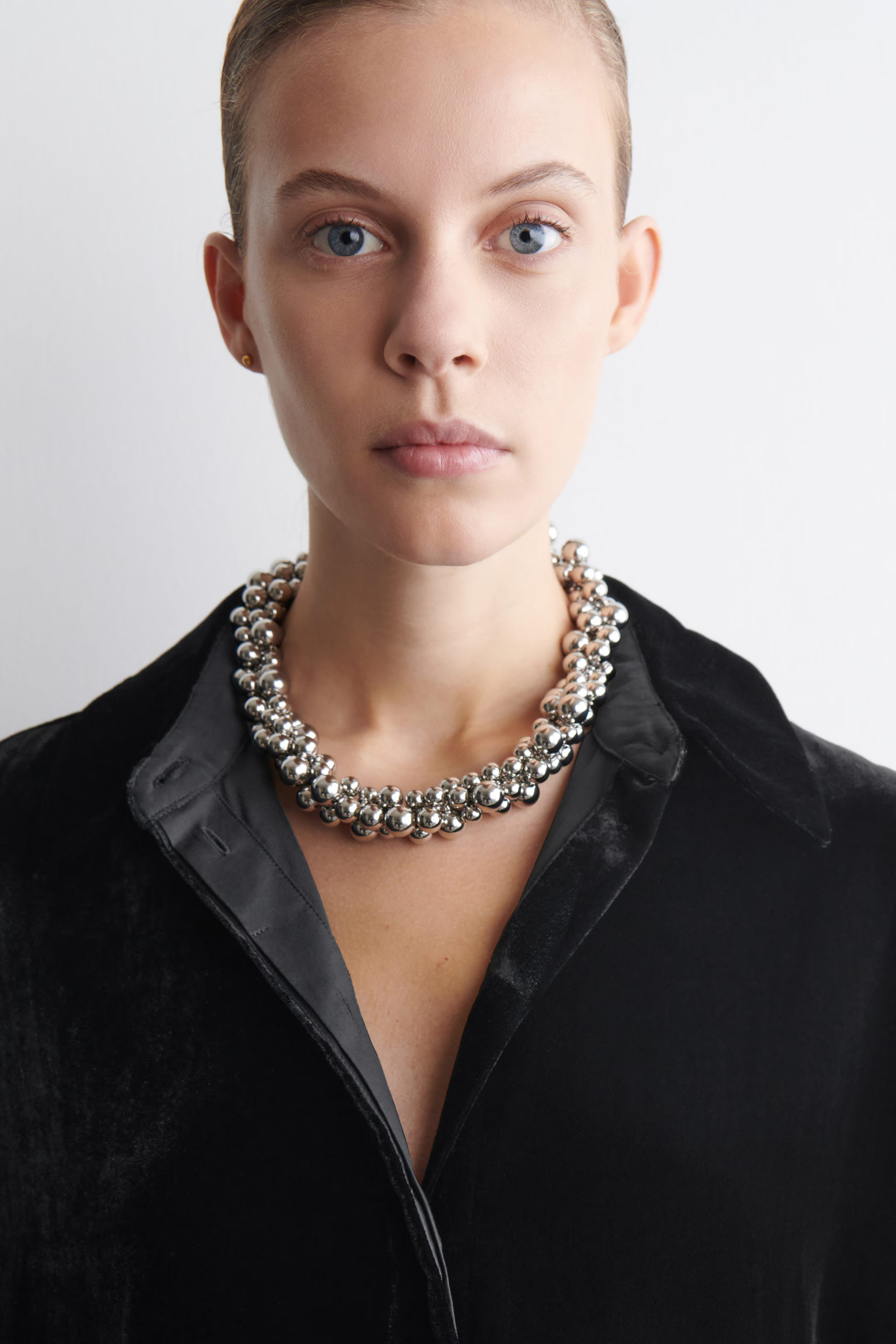 VELVET SHIRT - BLACK | COS GB | COS UK