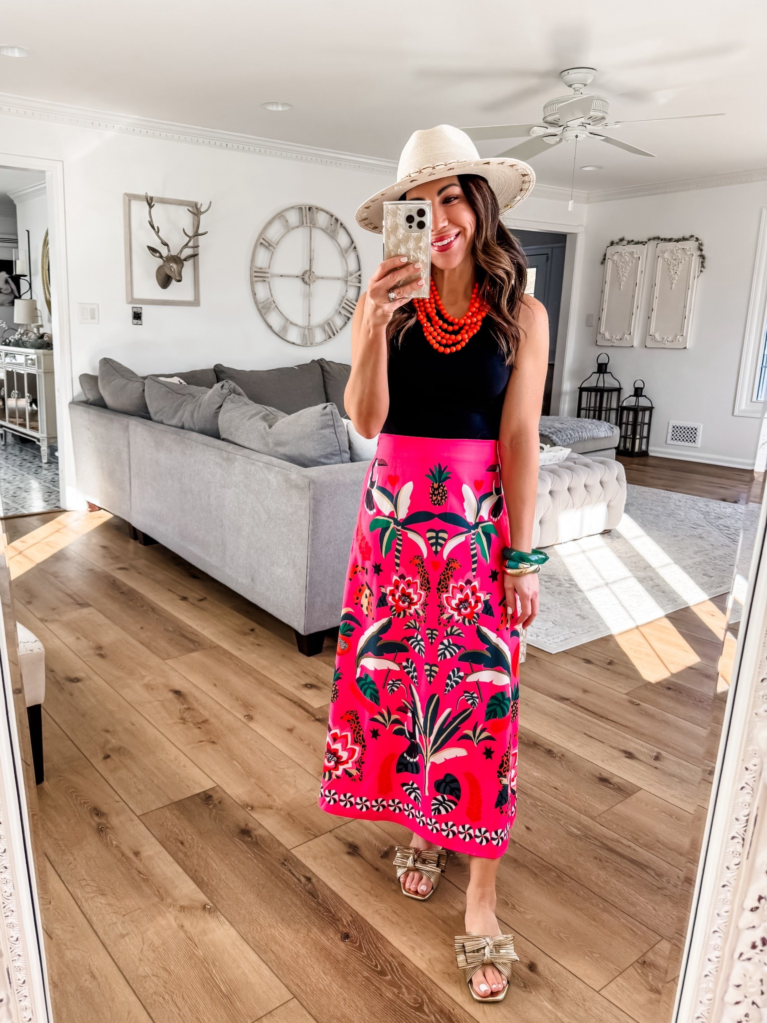 Small midi skirt, vacation outfit



#LTKTravel #LTKOver40 #LTKFindsUnder100