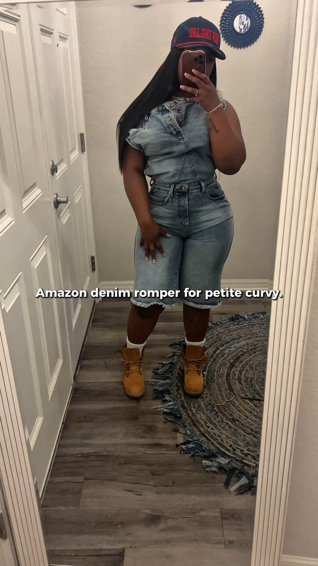 Amazon denim romper for petite-curvy girls.

The fit is doing the work.

Comment DENIM for the link 🤍