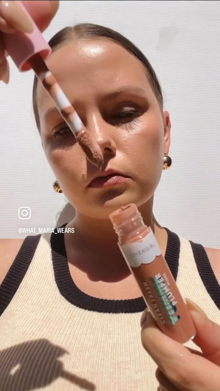 The chock hold these lip glosses have over me!💄

#LTKaustralia #LTKsummer #LTKbeauty