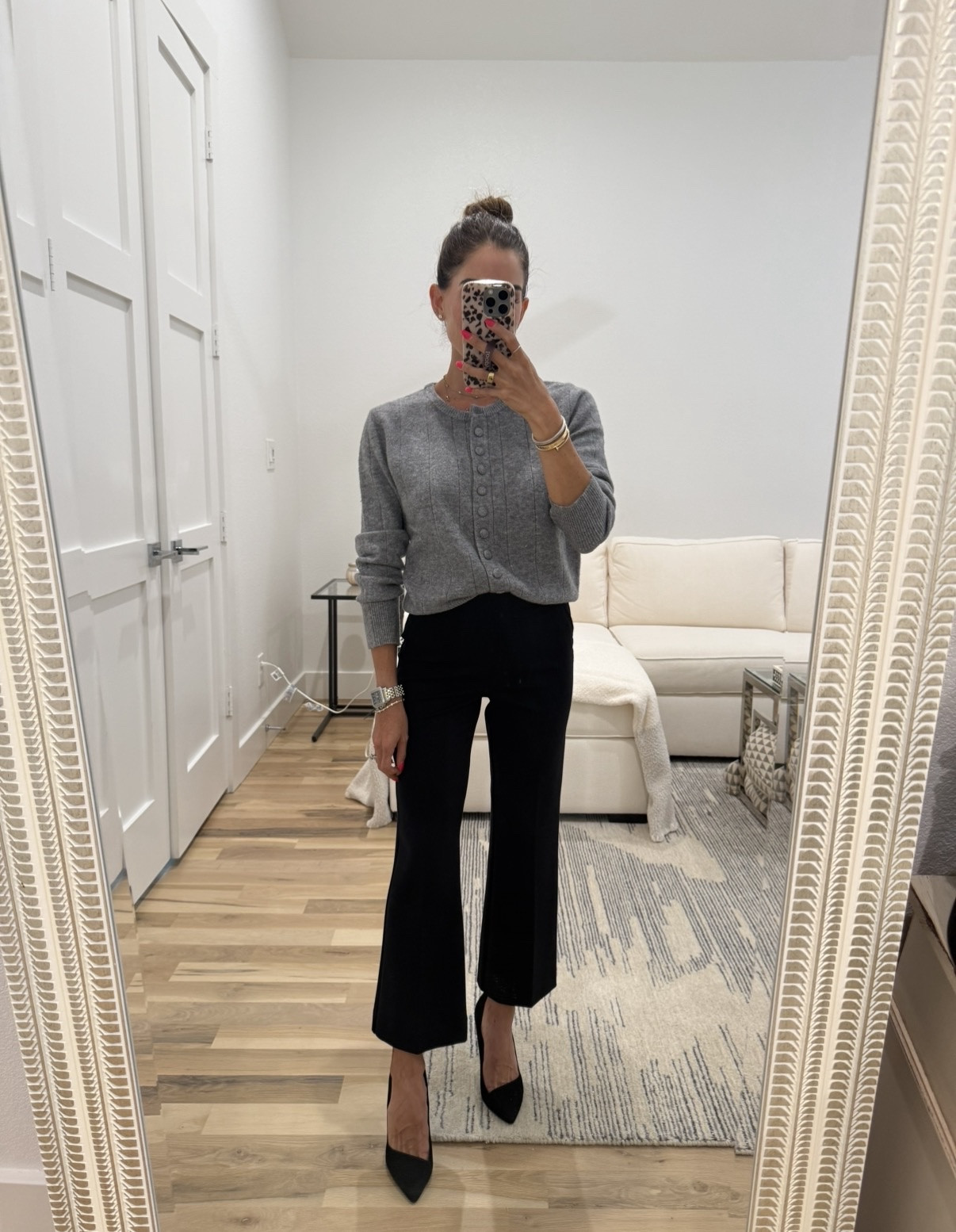 Grey cardigan office look winter outfit stretchy comfy work pants 

#LTKHoliday #LTKgrwm #LTKootd
