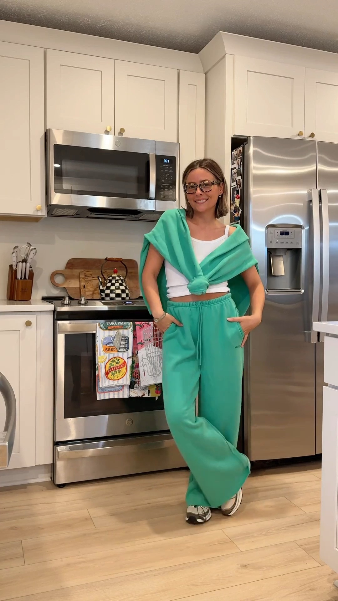 This Aritzia sweat set has been on my wishlist forever, and I finally snagged it in the most perfect Kelly green! Wearing a small in both pieces — love the effortlessly oversized fit. #aritziapartner

#LTKStyleTip #LTKFindsUnder100 #LTKActive