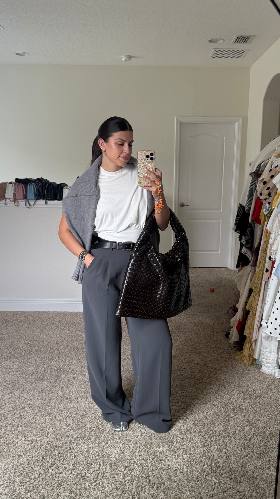 4 in pants small tops