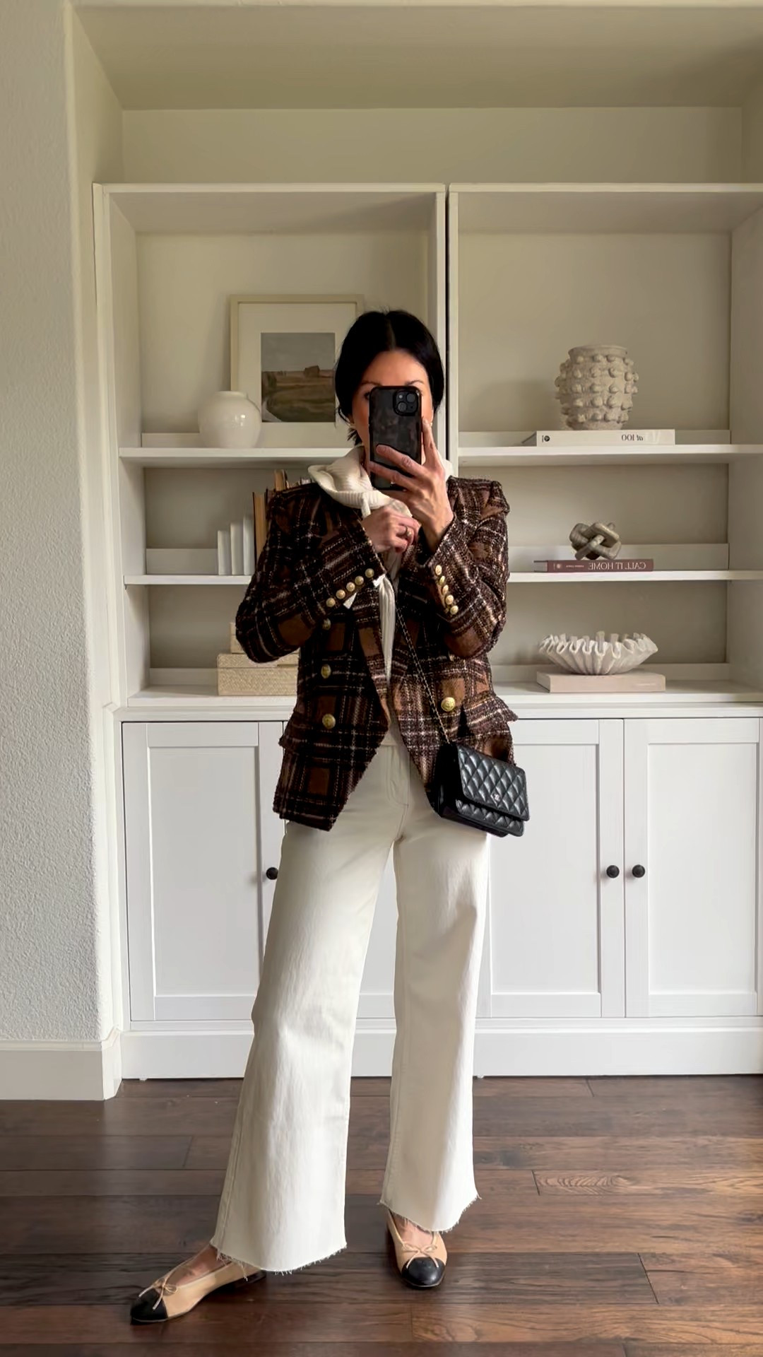 I found my brown tweed designer blazer on major sale 🤎 It has the most gorgeous, tailored fit. It runs true to size. 

Chanel bag
Fall look
Fall blazer 2025
L’agence blazer 

#LTKSeasonal #LTKSaleAlert #LTKOver40