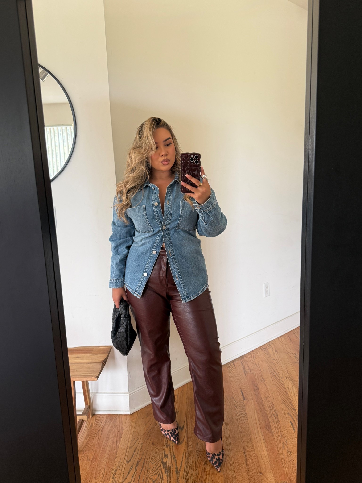 Fall Casual Outfit - perfect for brunch🤎 

Denim top: M (cinched the back because it’s oversized) 
Pants: 12 - TTS could’ve went with a 10 here 

#LTKSeasonal #LTKStyleTip #LTKMidsize