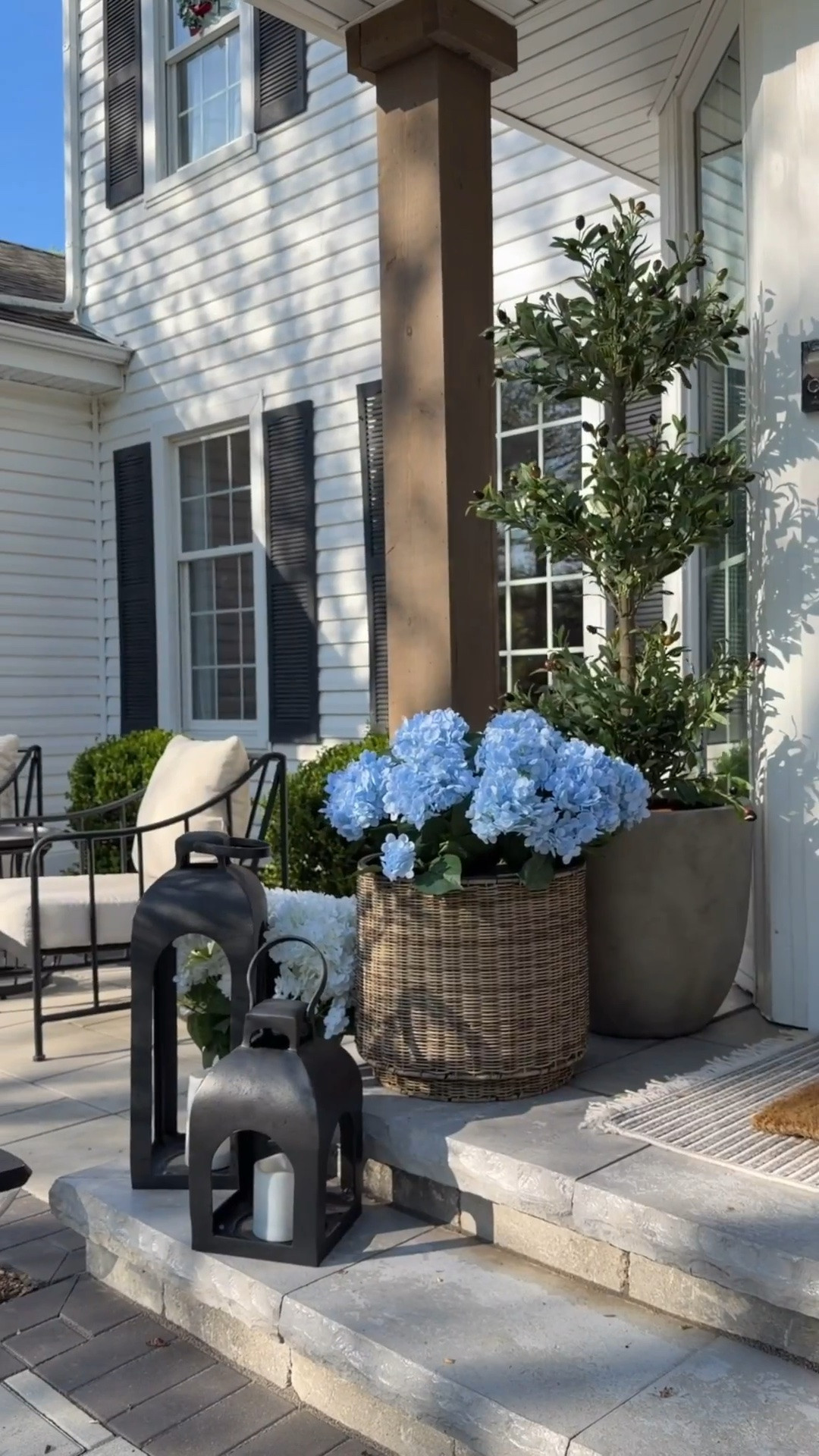 I love how our spring front porch refresh came together! All of these pieces are affordable finds, and layered together they create a large impact. The pop of blue is stunning 😍

#LTKHome