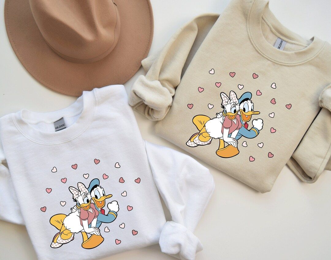 Retro Donald and Daisy Duck Sweatshirt / Valentines Day Sweatshirt / Disney Couples Sweatshirt / ... | Etsy (US)