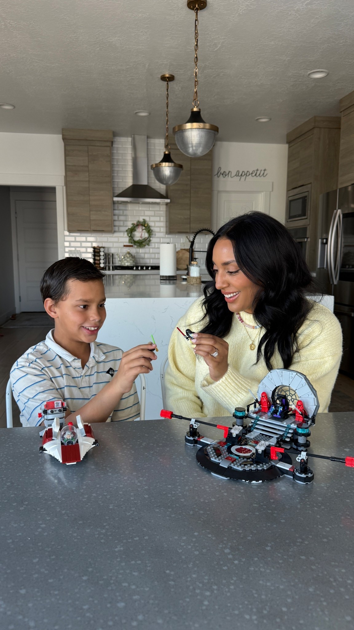 #ad Some much needed one on one time with my favorite 9 year old building the new LEGO® SMART Play™ Star Wars set from @target!⭐️Kai is a huge @lego AND Star Wars™ fan so this was a dream come true for him, and I just loved getting to chat with him while we built it! The SMART bricks make the set interactive, with lights and sounds, so now the Galaxy really plays back! #LEGOpartner #targetpartner #LEGOSMARTPlay

#LTKKids #LTKmomlife #LTKMens