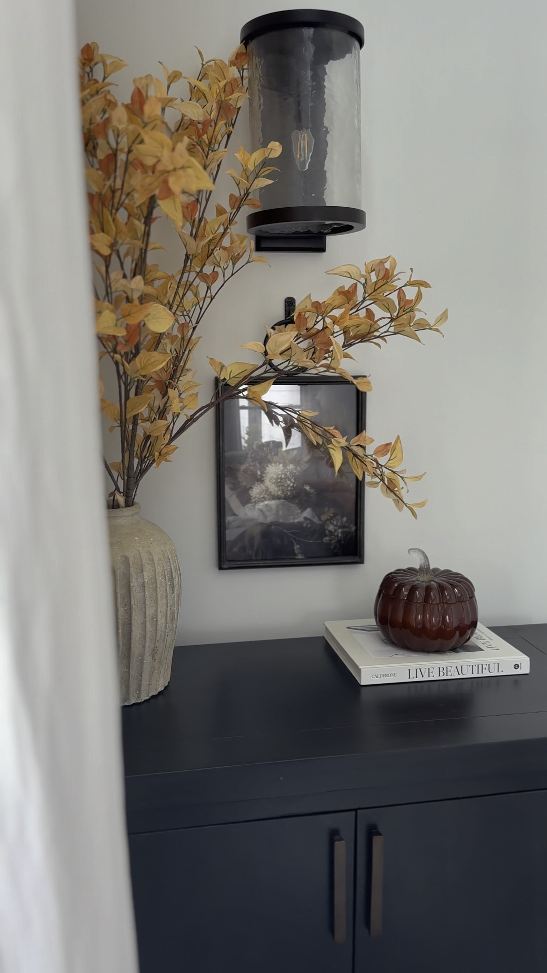 It’s another chilly day here and fall decorating is in full swing! 🎃🍁🍂 

Pottery Barn | Fall Decor | Fall Stems | Fall Inspo | 

#LTKFindsUnder50 #LTKSeasonal #LTKFindsUnder100