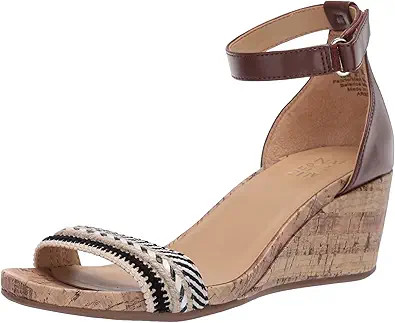 Naturalizer Women's, Areda Sandal | Amazon (US)