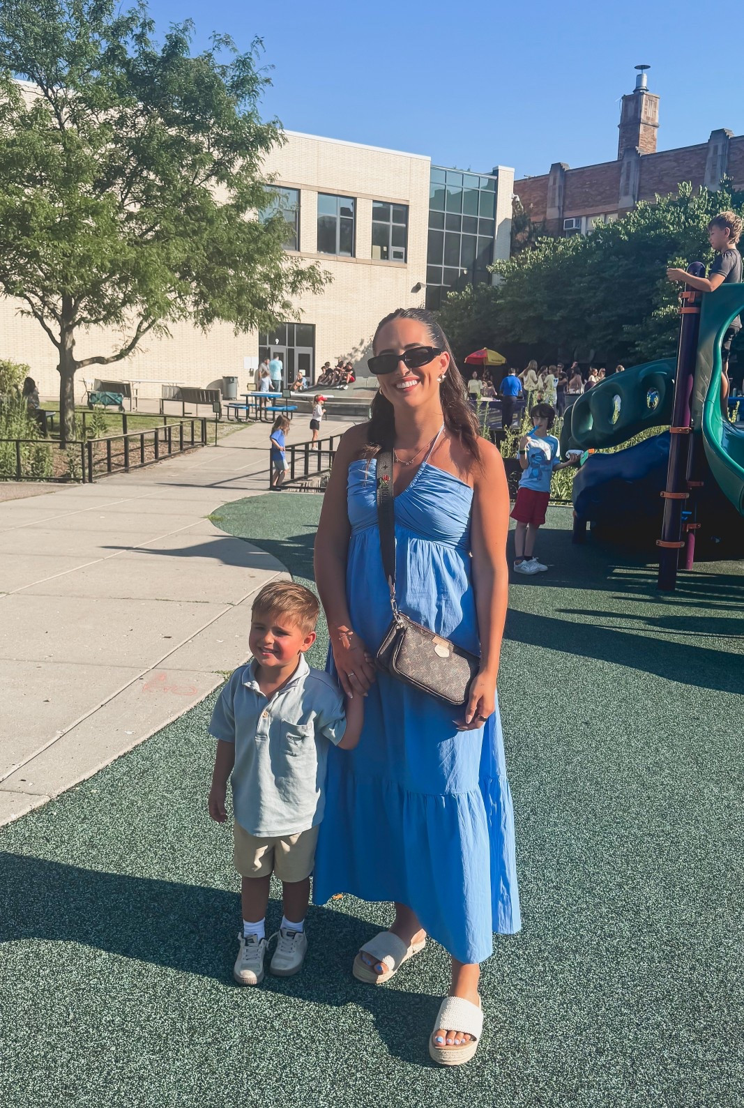 Cutest lightweight 100% cotton summer dress! Comes in lots of colors under $40 !!!

#LTKSeasonal #LTKFindsUnder50