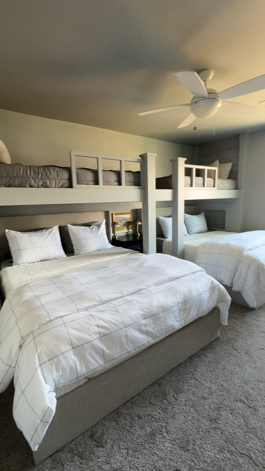 Linked everything I used in this bunk room makeover! Dm if you need the code for quince. 

#LTKHome