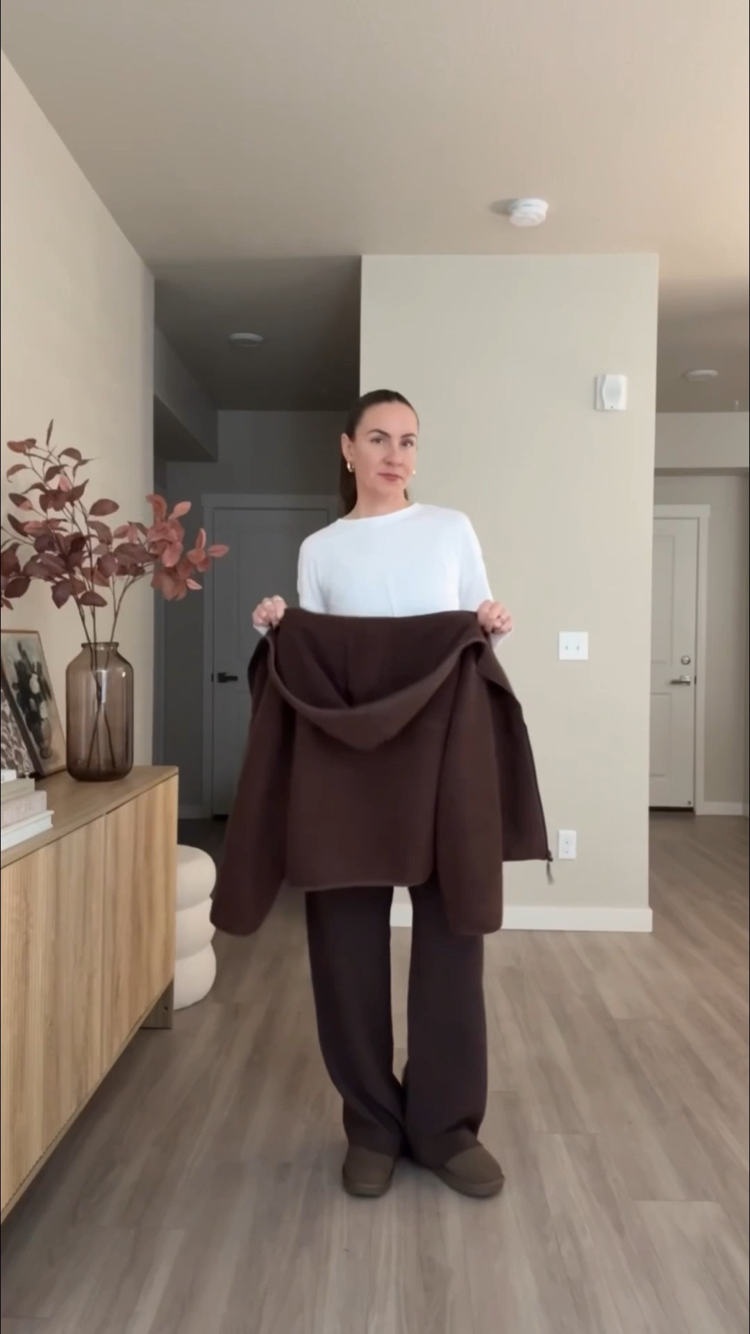 amazon brown fleece jacket 

ps aritzia is on major sale.  linked things i own and love 