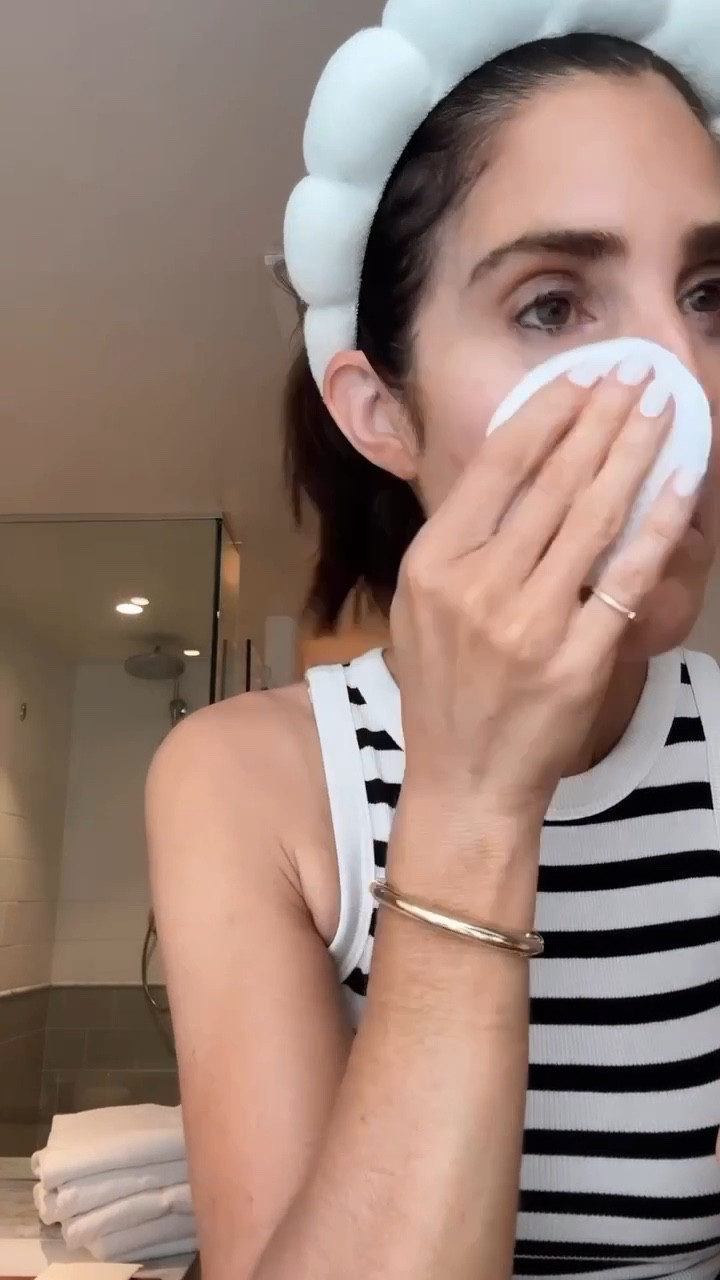 Quick and easy makeup for everyday. I use the shade neutral tan foundation xx

#LTKselfcare #LTKmorningroutine #LTKBeauty