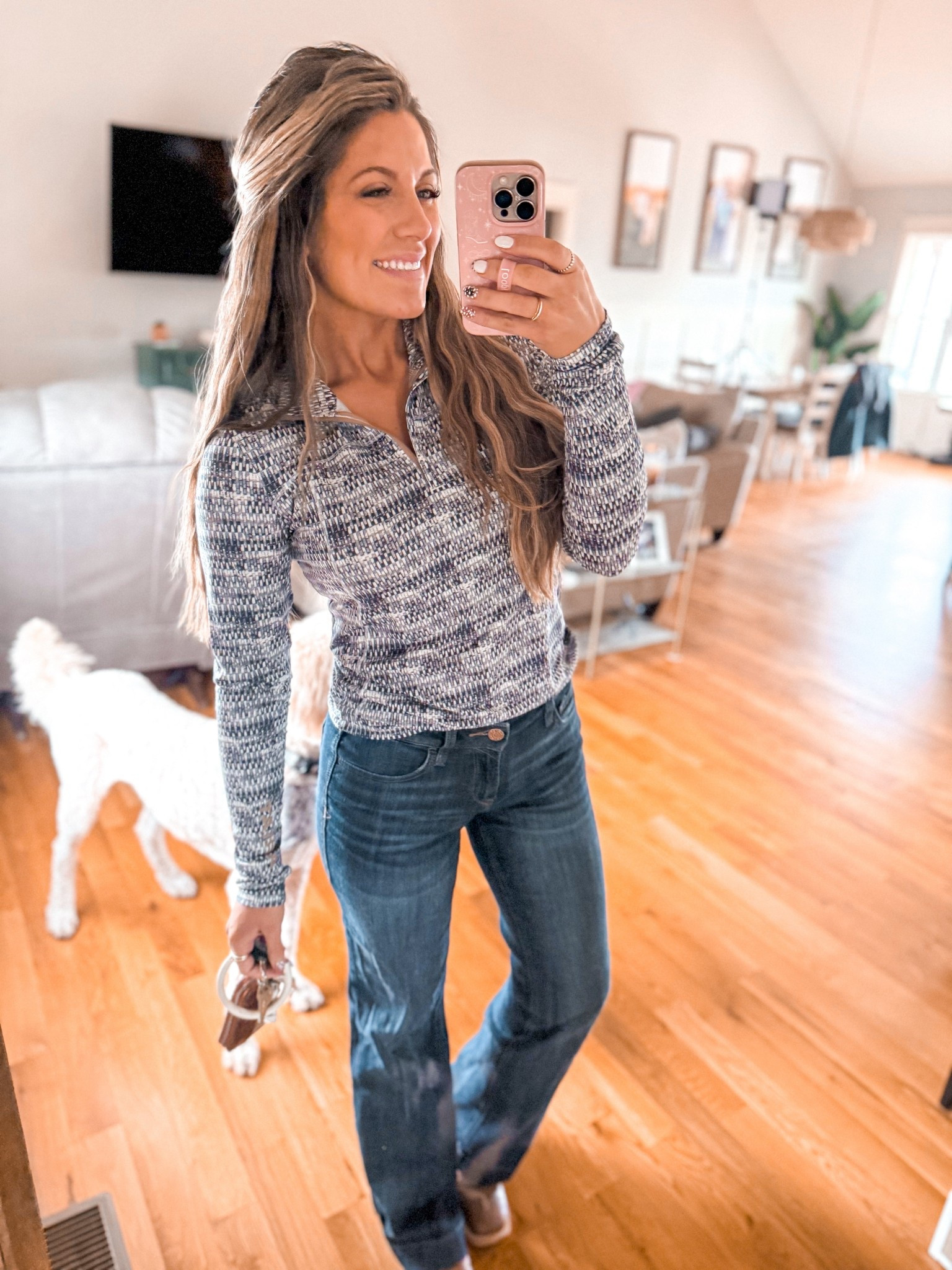 Comfy barn fit 🤠

M-top
28-pants
9 -boot