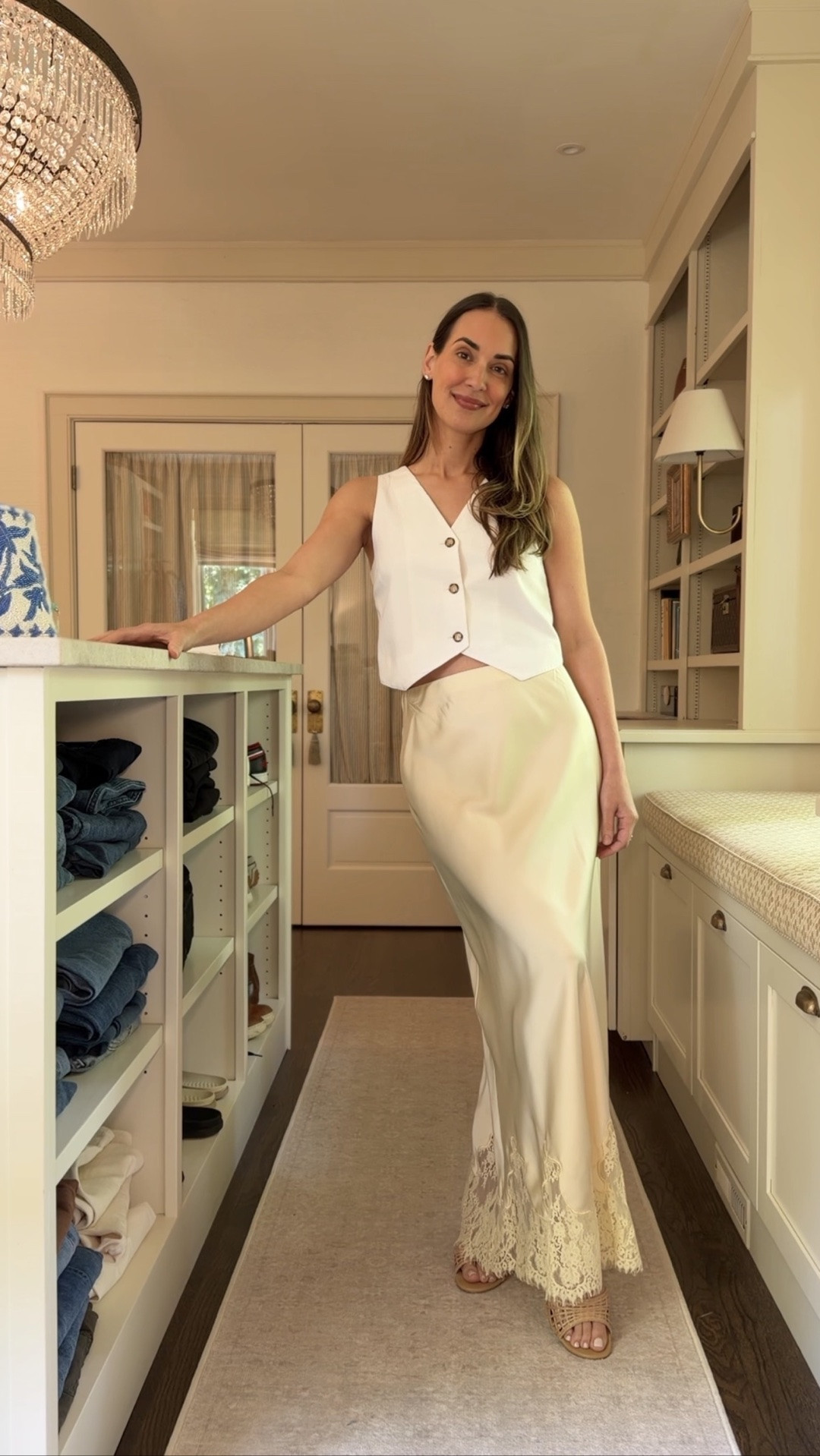 Love this silky slip skirt so much! 

Wearing a small @petalandpup01