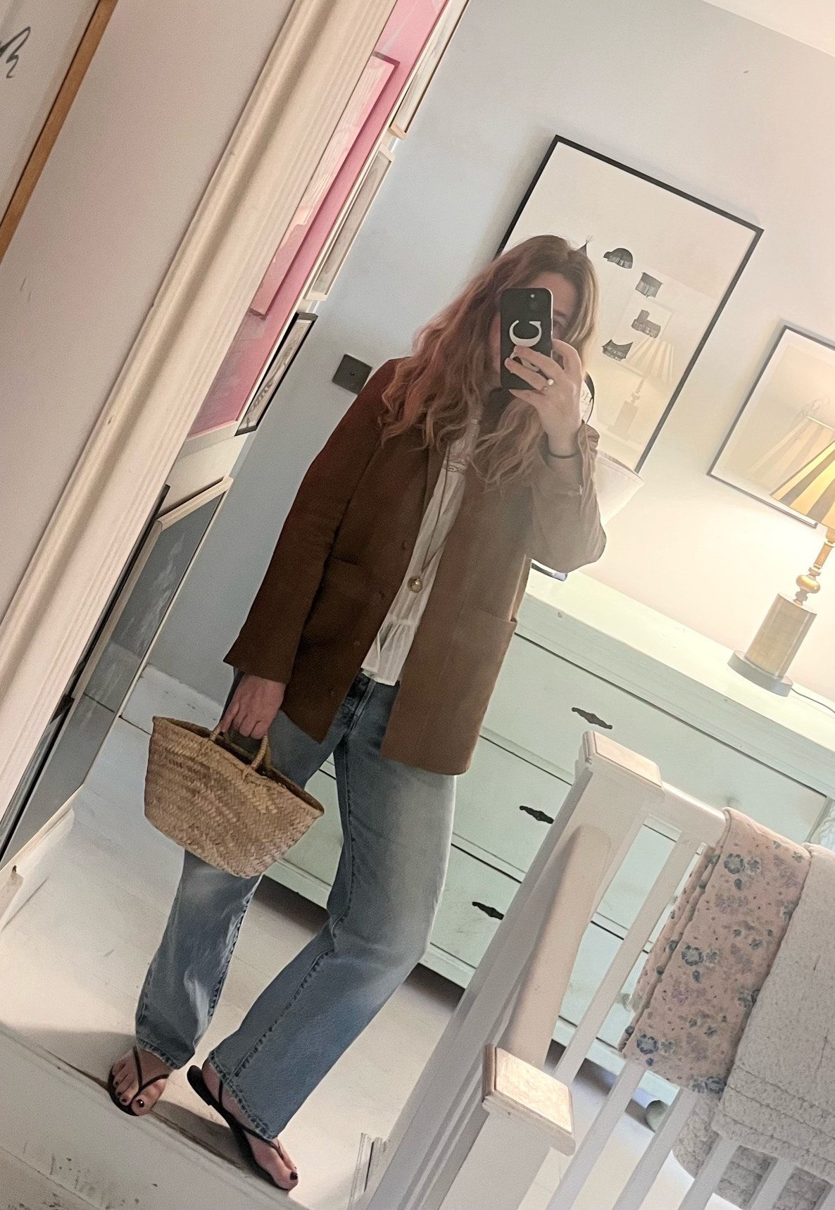 Suede shacket, white blouse, Levi’s… ✌🏼

#LTKuk #LTKautumn #LTKover50style