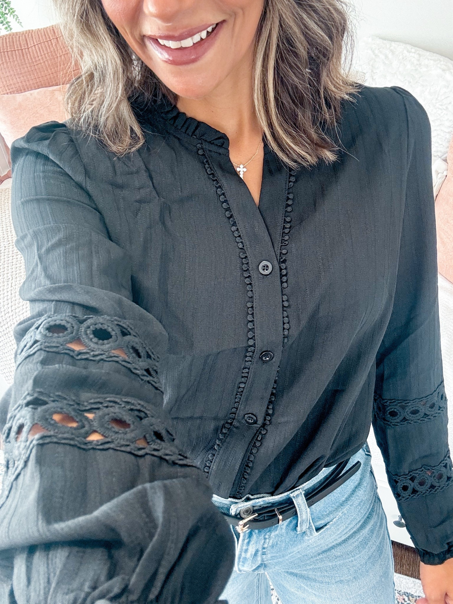 Prettiest Amazon blouse 

#LTKWorkwear #LTKStyleTip #LTKFindsUnder50