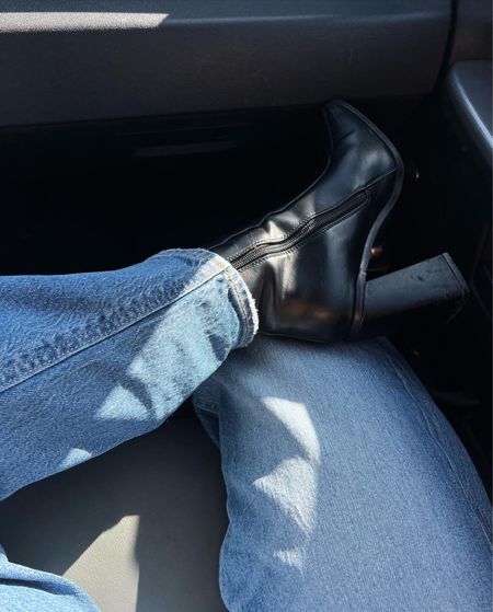 Fall boots 🖤

#LTKworkwear #LTKshoecrush #LTKstyletip