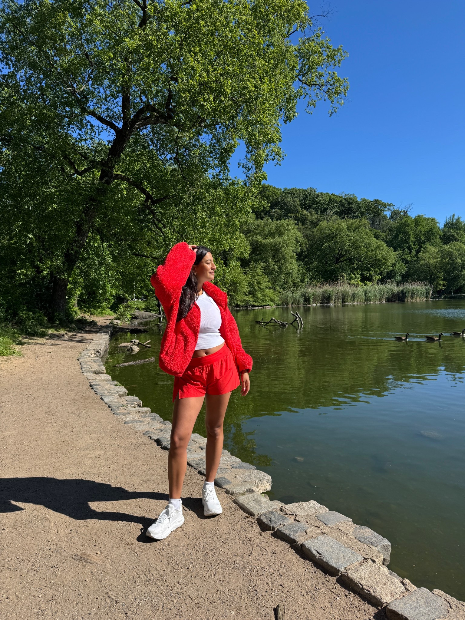 loveeeed this walk fit! I’m 5’3” and 34D and I got a S in both top and bottom from athleta! 

#LTKActive #LTKPetite