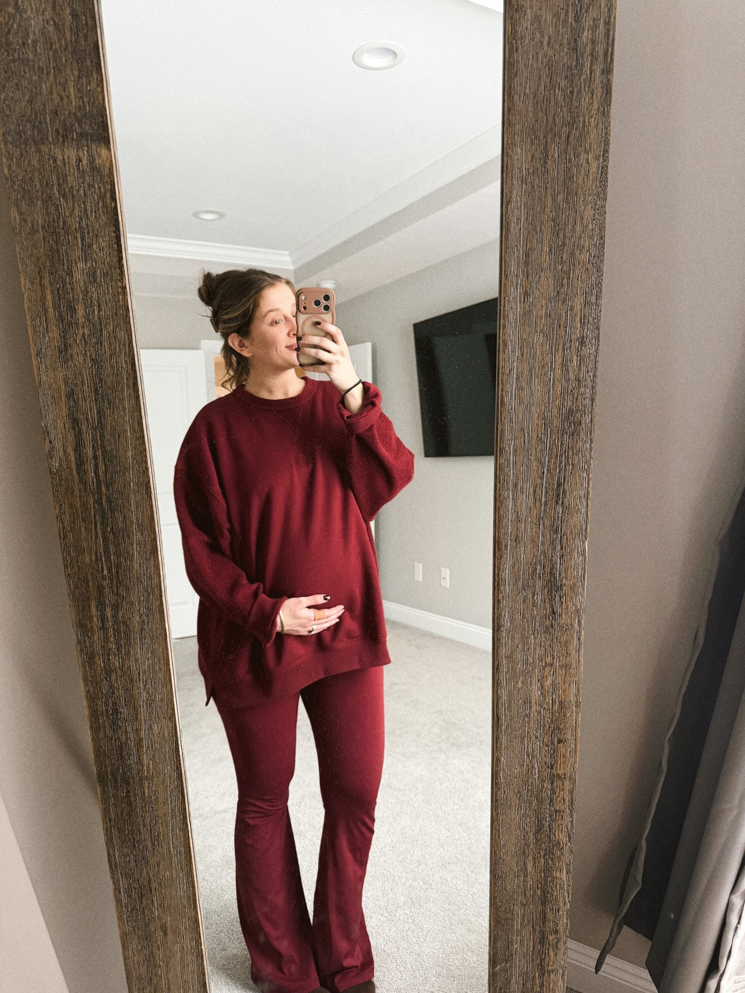 Cozy and festive for the win 🫶🏼 wearing size L in both!

#LTKootd #LTKmomlife #LTKBump