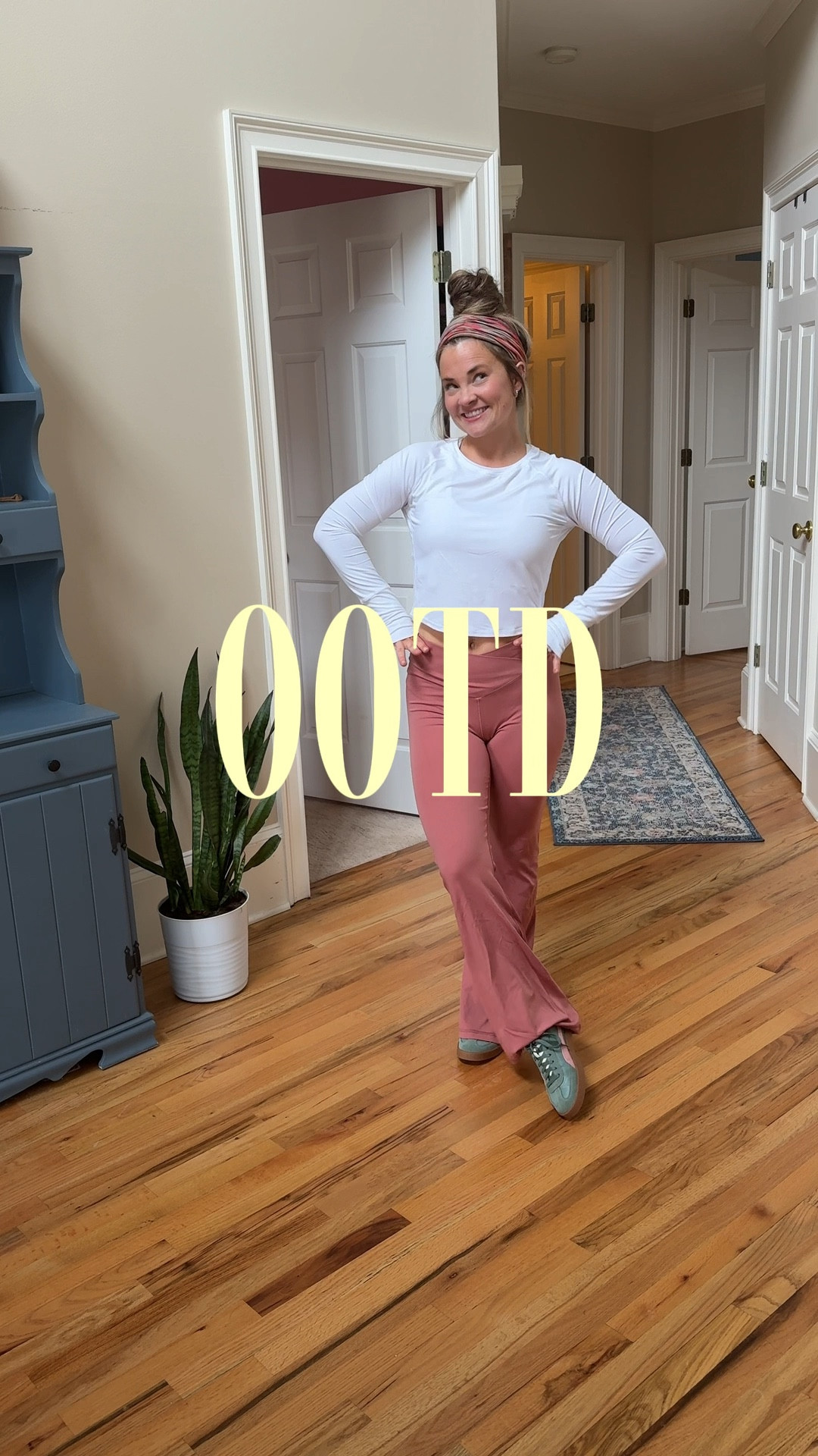 Easy comfy Saturday ootd

#LTKActive #LTKmomlife #LTKootd