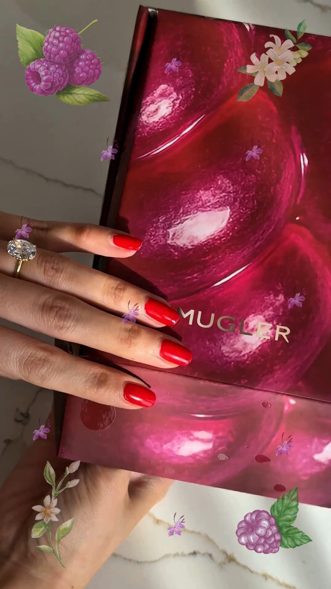 Lately I’ve been reaching for Mugler Alien Pulp when I want something that feels softly sensual but still warm and comforting.
It opens juicy and sweet, melts into a creamy floral, and dries down into the most skin-soft, cozy musk — the kind of scent that lingers on sweaters and scarves 🤍

If you love feminine winter perfumes, floral gourmand fragrances, or scents that feel romantic, elegant, and addictive, this one is absolutely worth trying.
Linked here ✨


#perfumeaddict
#luxuryfragrance
#winterperfume
#floralgourmand
#femininefragrance
#fragrancelover
#beautyfinds
#ltkbeauty
#ltkfragrance
#cozyluxury
#softfeminine
#signatureperfume


#LTKBeauty #LTKGiftGuide #LTKOver40