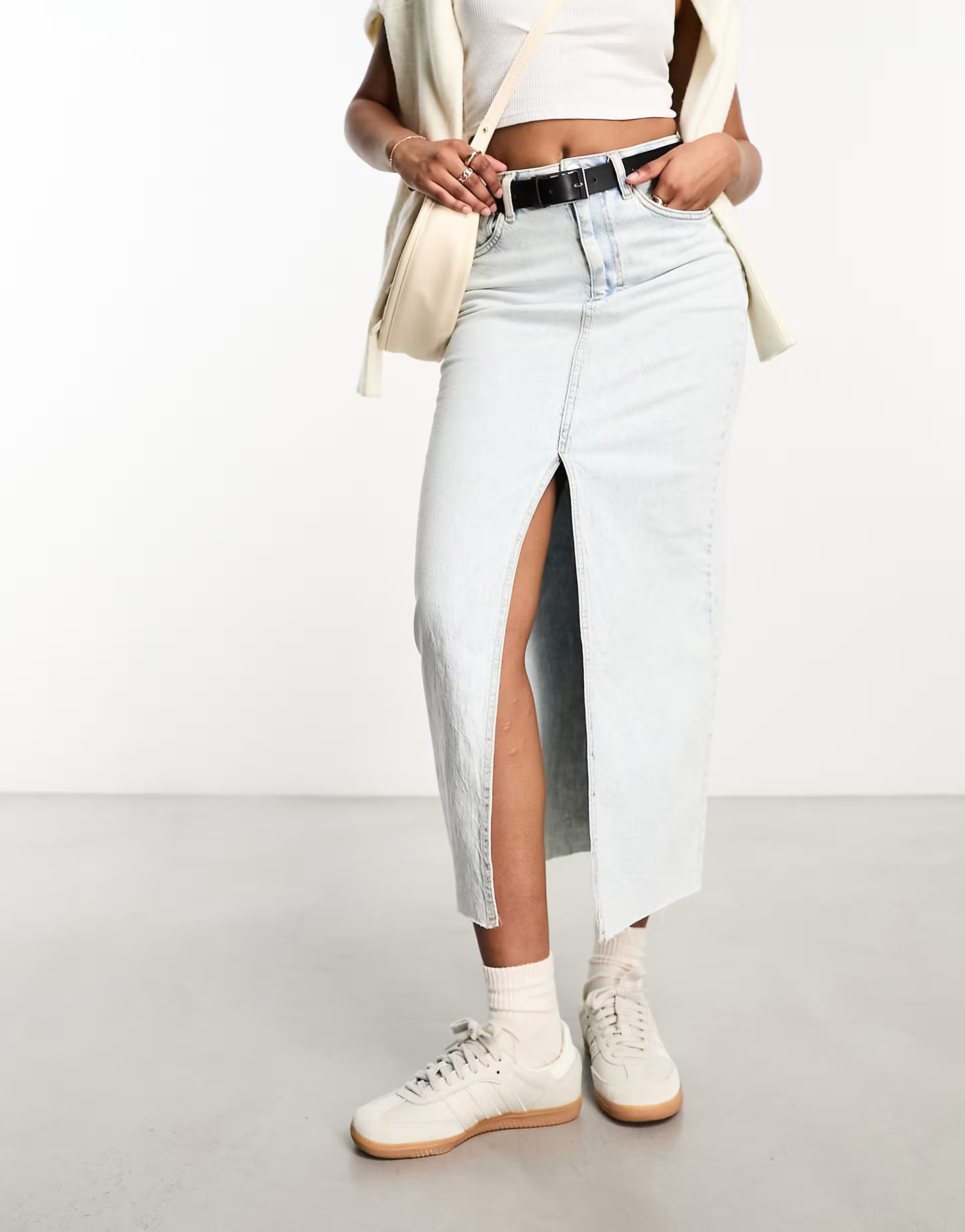 Stradivarius stretch denim midi skirt in light wash blue | ASOS (Global)