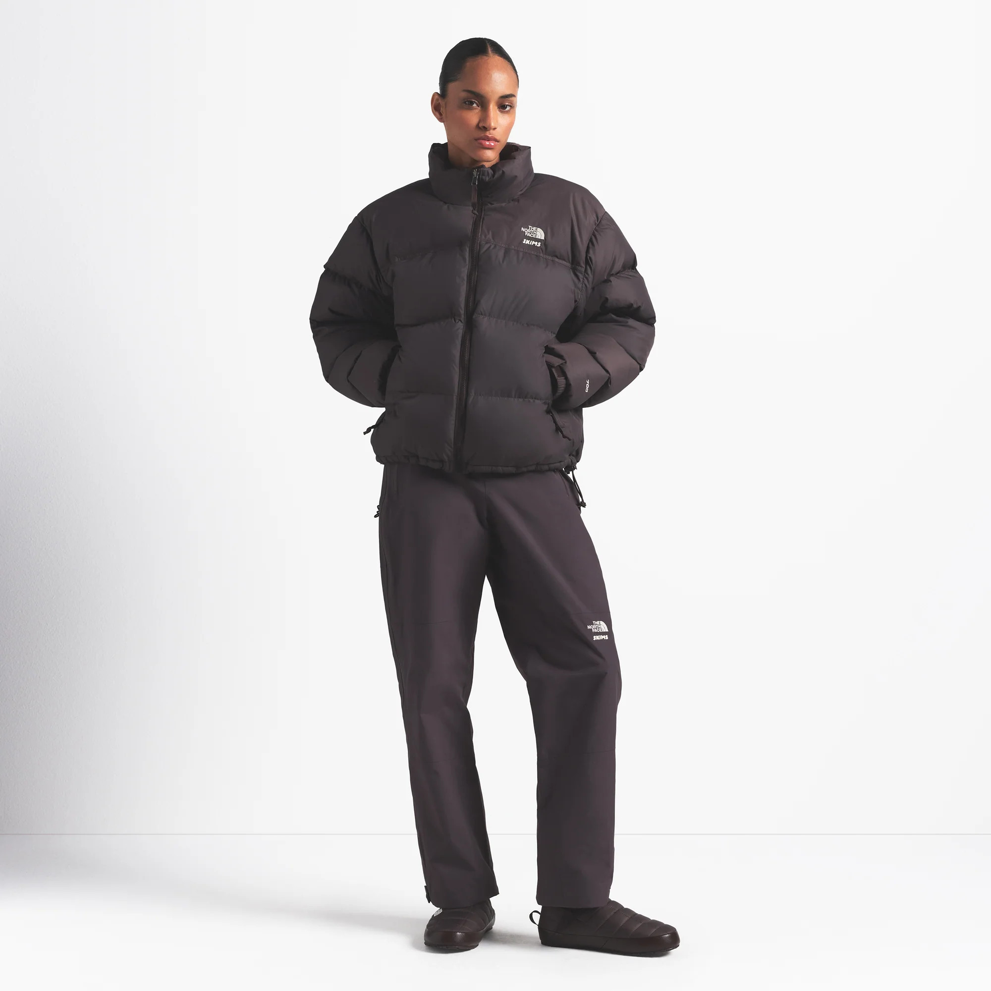SKIMS Seam Tape Pants | Deep Neutral | Small | The North Face X SKIMS | SKIMS (US)