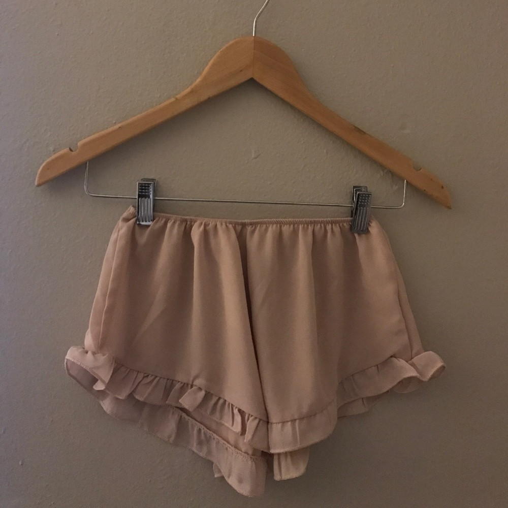 Brandy Melville Vodi Shorts | Poshmark