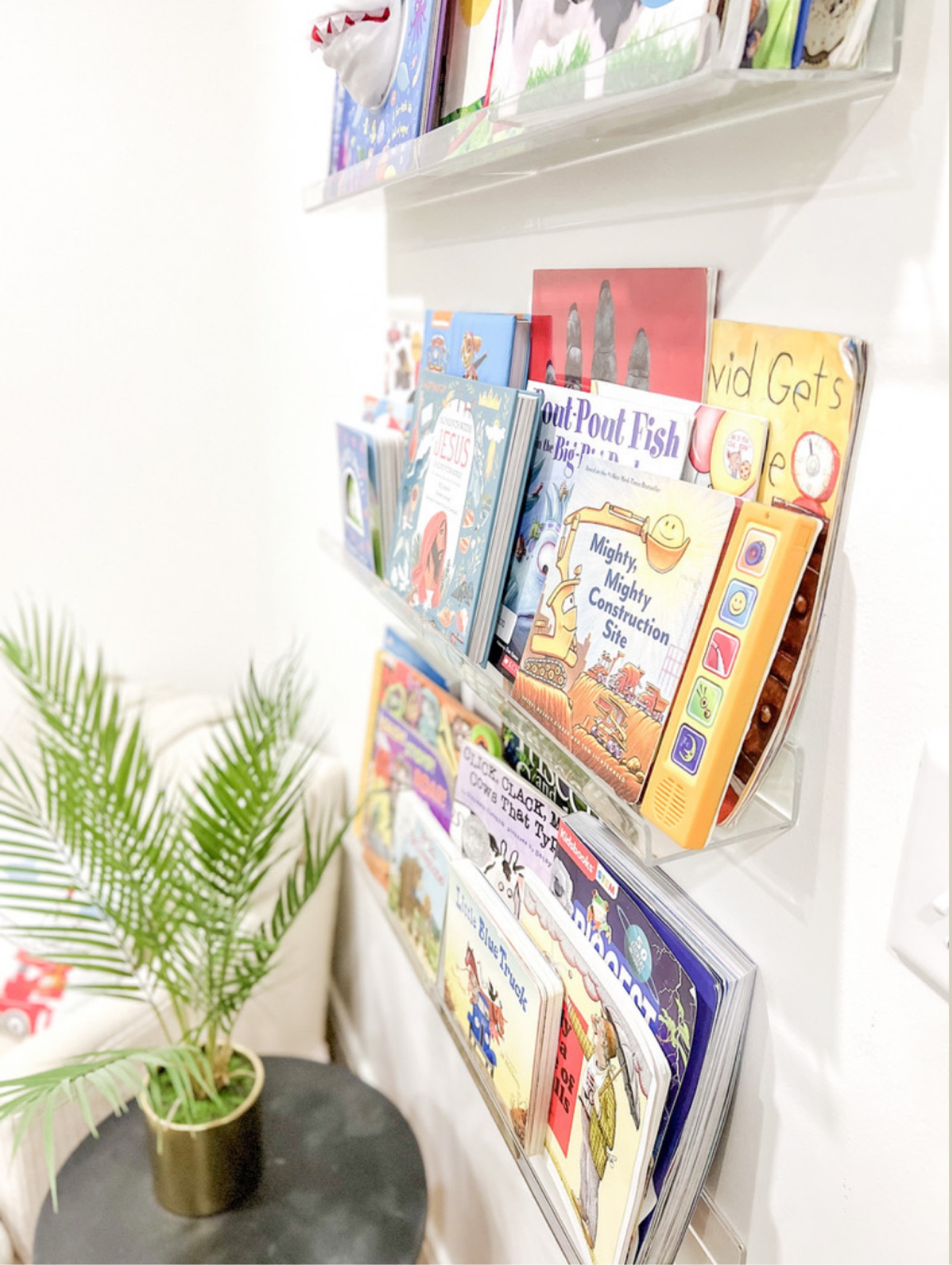 These acrylic shelves are perfect for displaying books, spices or art! 

Acrylic shelves, Amazon, Amazon home, shelves, floating shelves, bedroom, kitchen, living room, home finds, kids room, book display, art display, spice rack

#LTKunder50 #LTKstyletip #LTKhome