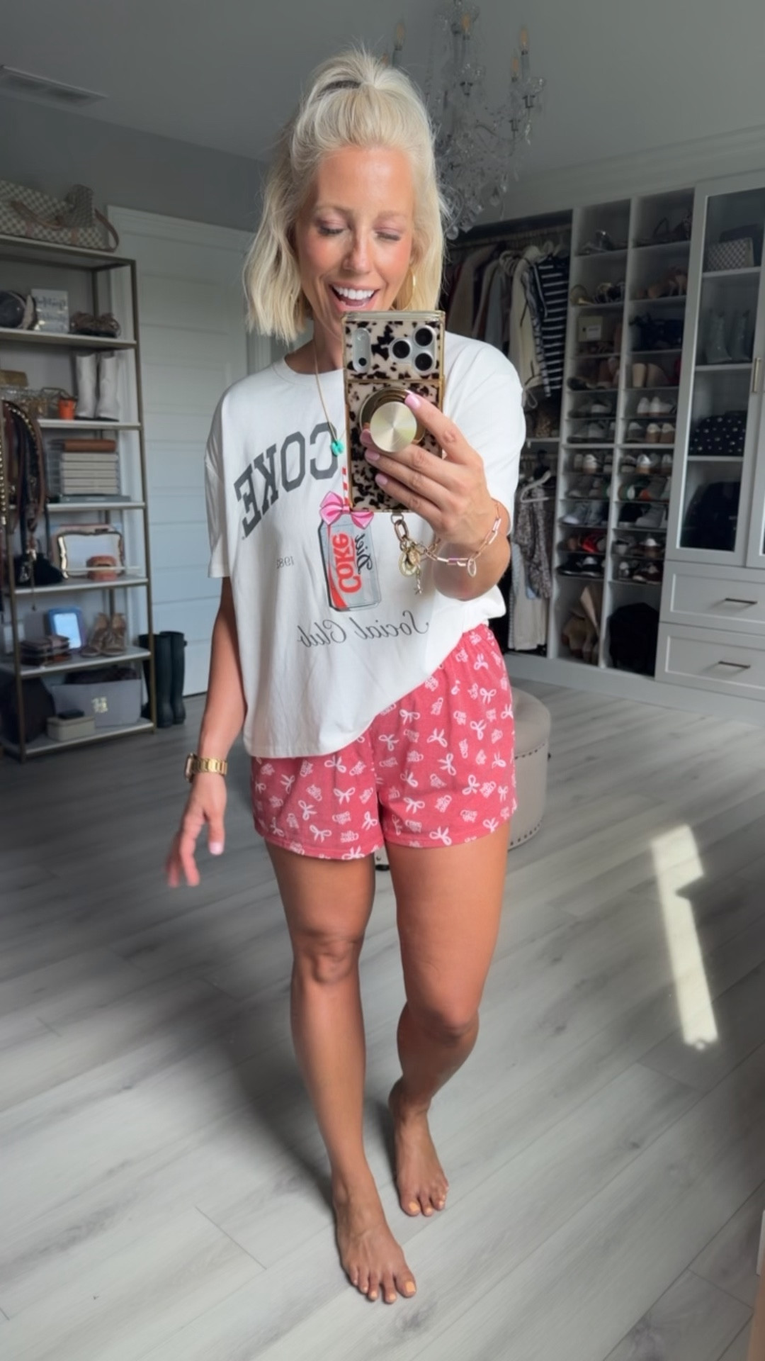 Size medium 

#LTKSeasonal #LTKSaleAlert #LTKOver40