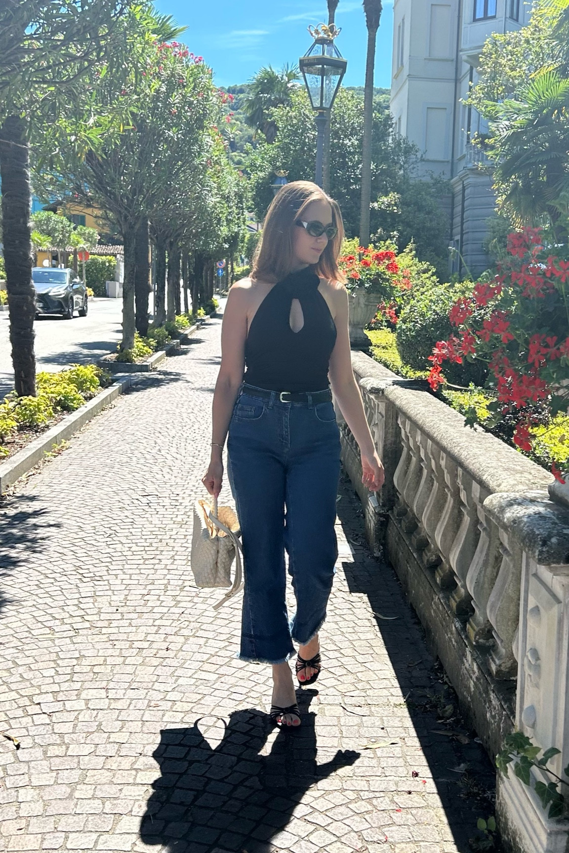 Body Calliope, 
Jeans Motivi, 
Mules Zara, 
Borsa JW Pei

#LTKitalia #LTKeurope #LTKsummer