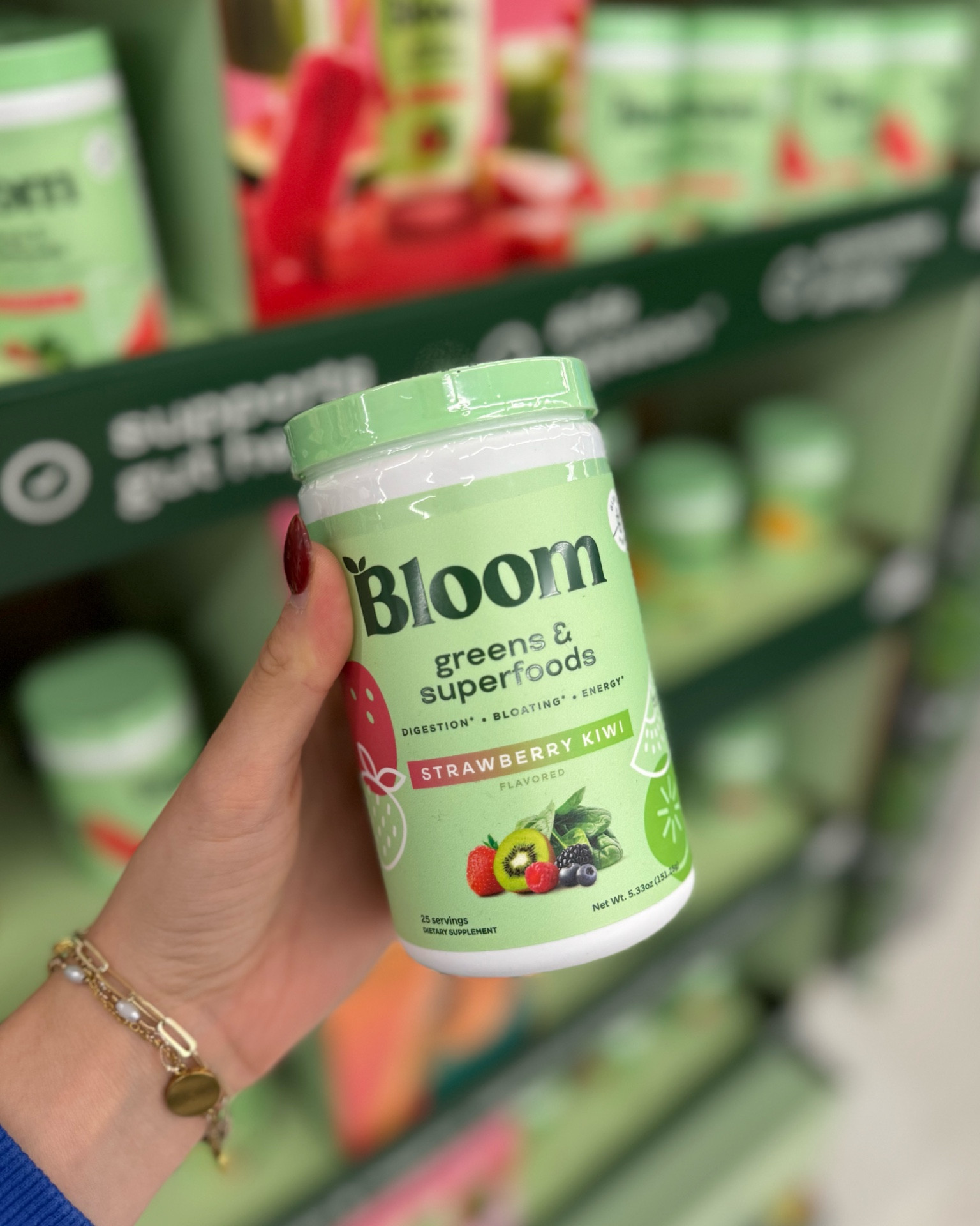 Boost your health with this antioxidant-rich, plant-based supplement! Packed with organic fruits and veggies, digestive enzymes, and probiotics, it supports gut health, reduces bloat, and naturally boosts energy. Just mix a scoop into your favorite drink for an easy daily wellness boost. Certified organic, gluten-free, dairy-free, soy-free, and non-GMO!