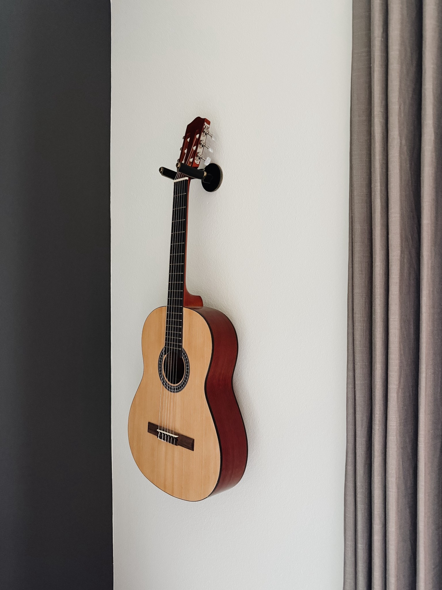 Brass and Leather guitar wall hook



#LTKHome