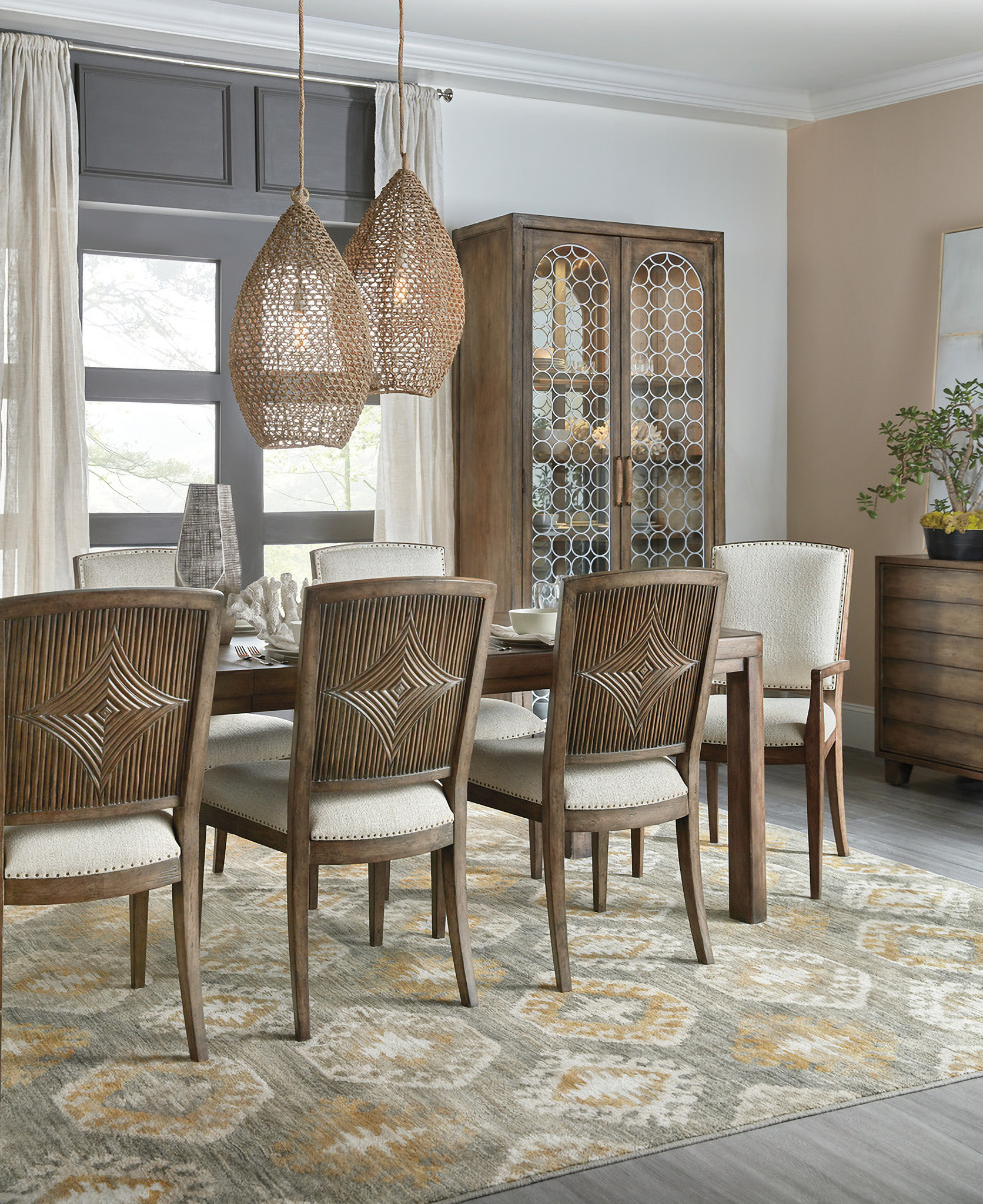 Sundance Rich Dynamic Brown Extendable Rectangle Pedestal Dining Room Set | 1stopbedrooms