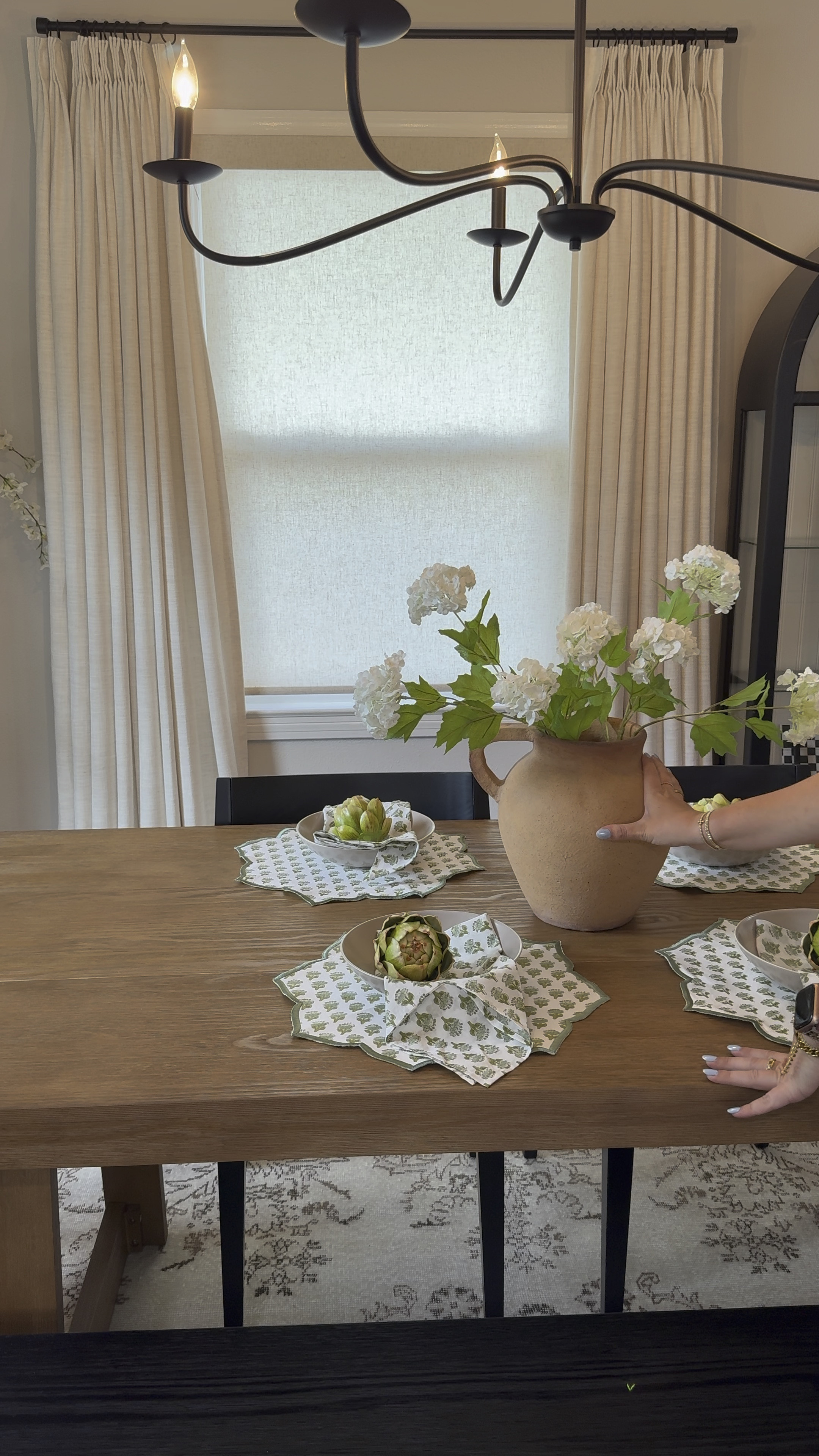 Dining room table, stems, vase, placemats 

#LTKFindsUnder100 #LTKHome #LTKSaleAlert