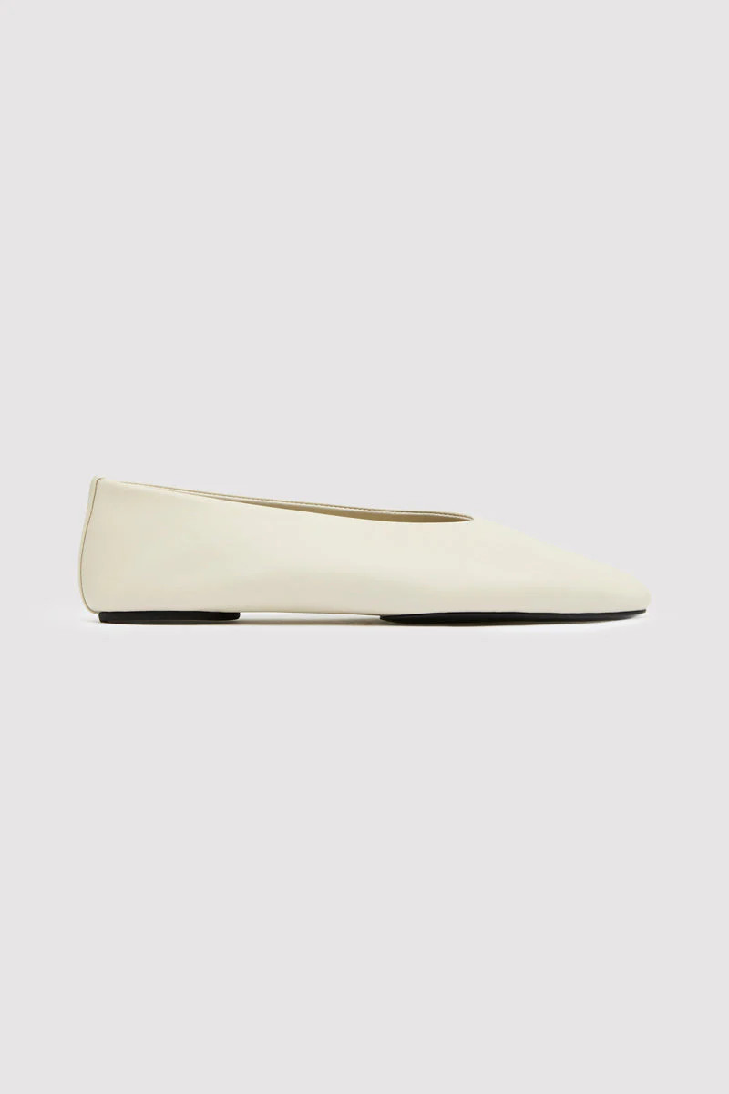 Soft Glove Ballet Flat - Creme | St. Agni (US, UK, EU)