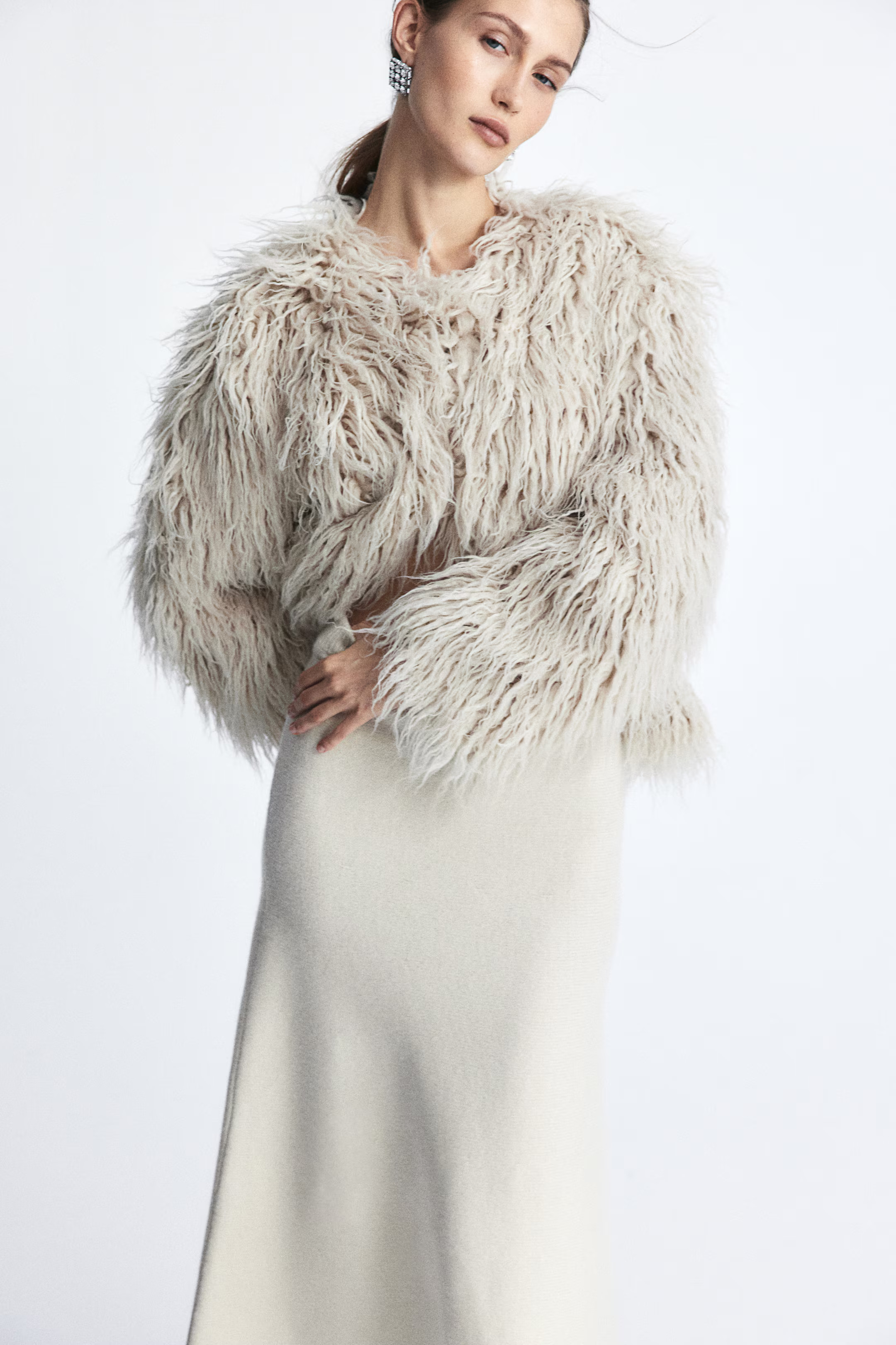 Flared knitted skirt - Cream - Ladies | H&M GB | H&M (UK, MY, IN, SG, PH, TW, HK)