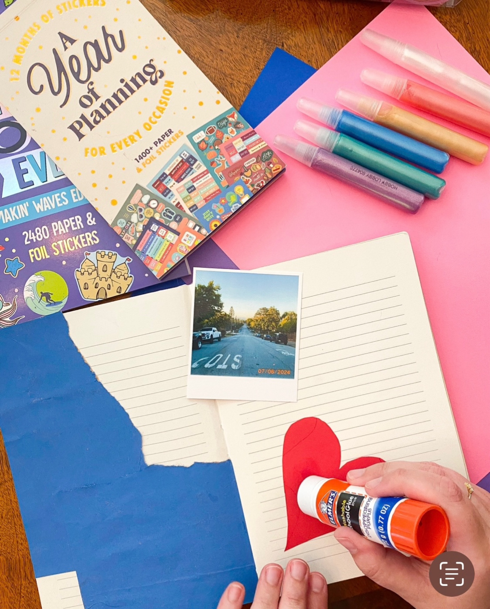 When the creative urge strikes you have to act fast! 🎨📔#walmartpartner Have you heard of junk journaling? I’ve been meaning to get back into journaling and love the idea of expressing myself and getting creative in this new way. 

As soon as I decided to start I ordered my supplies and I was ready to go! Luckily @walmart has as soon as same day delivery and I got started in no time, I even used the blue from the Walmart delivery bag as the background in my first page!  

Check out all the supplies I used by visiting the @Shop.LTK app!

#ad #junkjournal #junkjournaling #crafting #artsandcrafts #walmart #stickerjournal #journaling