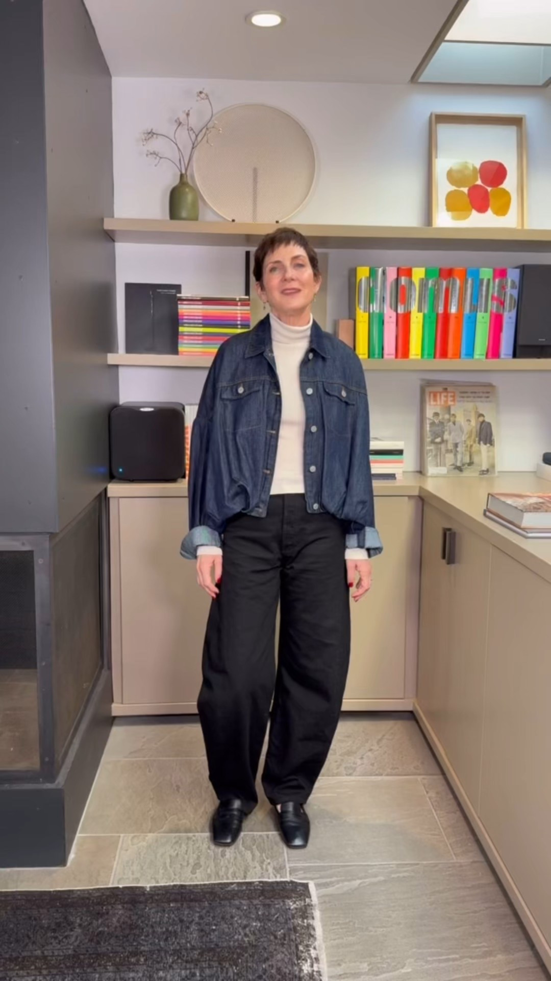 Wearing vs Styling🤍

Style tips - Denim jacket - Turtleneck - Barrel Pants - Barrel Jeans - How to style - Easy winter outfit - Winter outfit ideas 

#LTKgrwm #LTKWorkwear #LTKootd