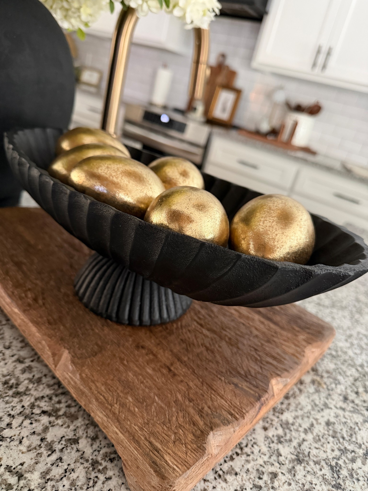 I just got this beautiful bowl in and I am in love! The shape, the texture… and the price? Total home run.

This is one of those pieces that instantly elevates a space without even trying.