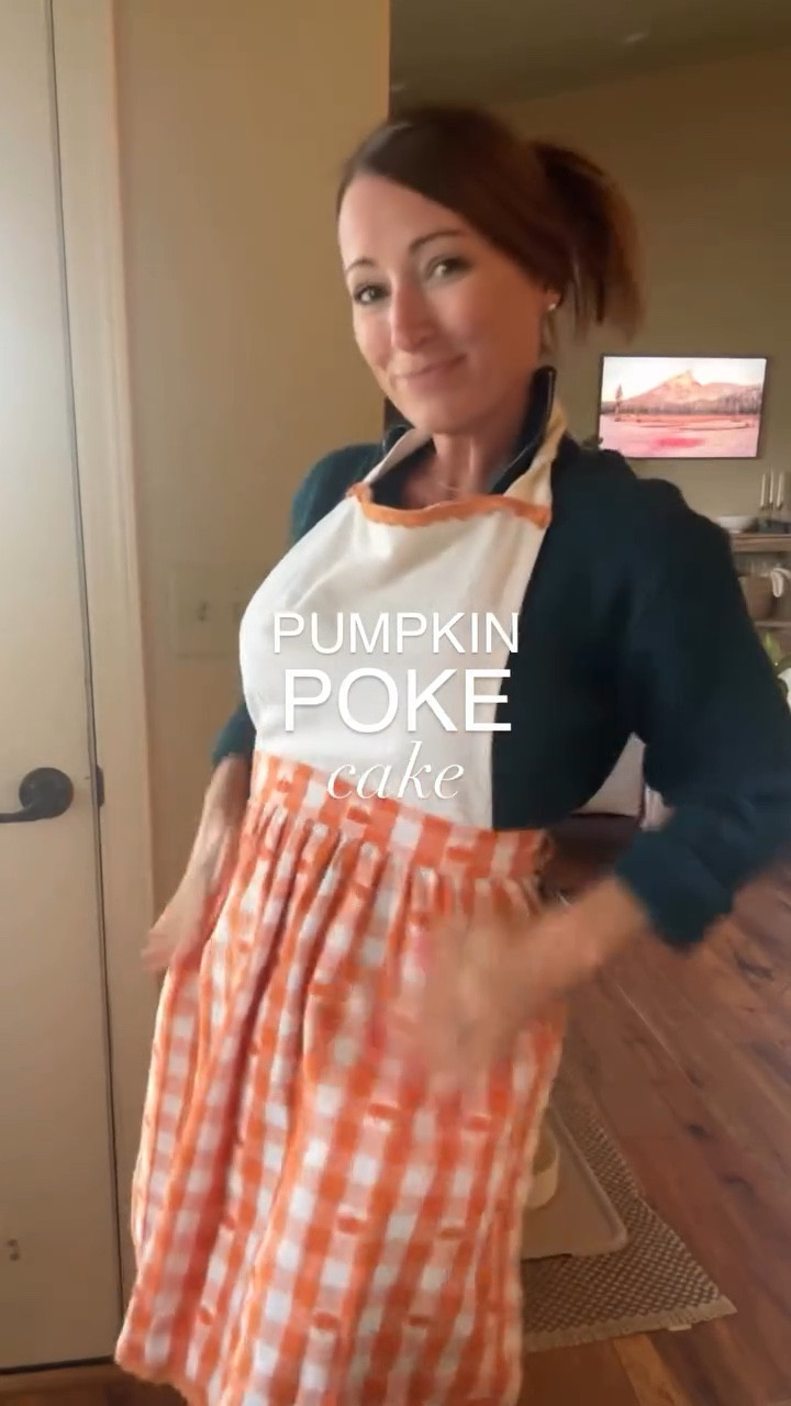 🎃 Who knew something THIS good only takes 4 ingredients?!
Say hello to my Pumpkin POKE Cake… the easiest fall dessert you’ll ever make.

No fancy steps. No long ingredient list. Just pumpkin-y, cozy goodness in every single bite. 🍂🍰

👉 Comment “POKE” below and I’ll send the recipe right to you!

#pumpkinpokecake #fallbaking #fantabulosity #easydesserts #reelsrecipes #cozyrecipes #viralrecipes #southerndesserts #dumpcake #thanksgivingdesserts #makeagainmeals