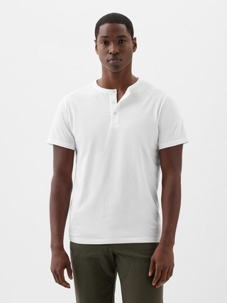 Everyday Soft Henley T-Shirt | Gap Factory