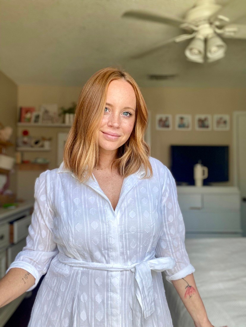 This lightweight, cotton dress is one of the best. It’s partially lined, and has pockets. Functioning buttons down the entire front. 

Wearing a medium 🩷

#LTKSeasonal #LTKStyleTip #LTKBeauty
