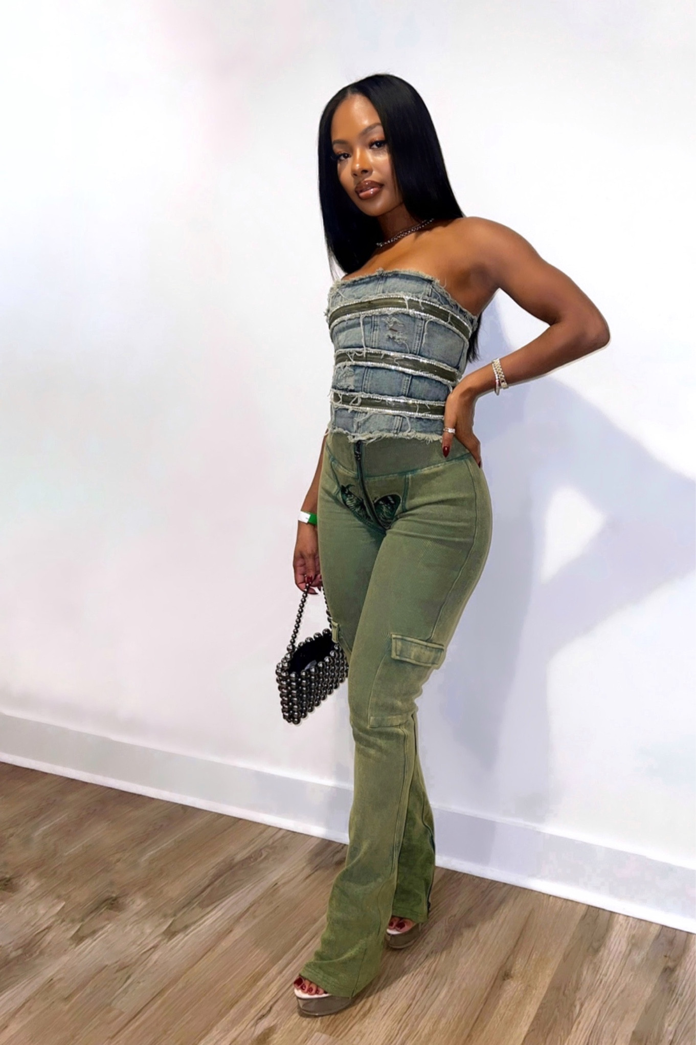 these pants are from TORDROBES, love them so much! 

#LTKMostLoved #LTKsalealert #LTKstyletip