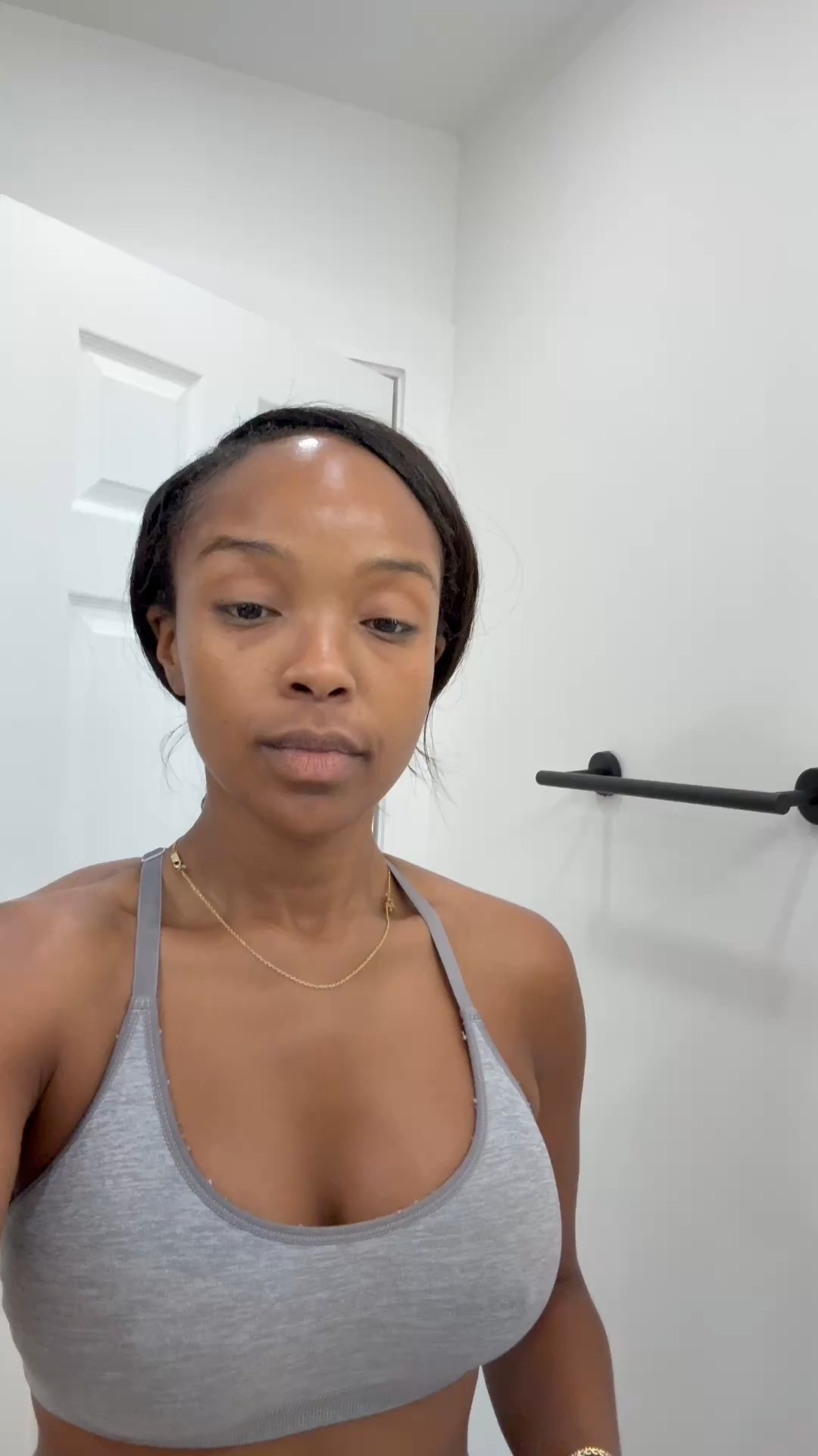 Glowing skin starts with the right routine! ✨ Sharing my favorite skincare must-haves that keep my complexion clear, hydrated, and radiant. Who else is obsessed with good skincare? Drop a genuine comment below if you’re loving these sets! ⬇️ #SkincareGoals #GlowingSkin #SelfCareRoutine #HealthySkin #SkincareCommunity #BlackGirlMagic #MelaninGlow #BeautyLover #SkinCareAddict #DailySkincare #SkincareTips #ExplorePage #DiscoverUnder5K #SmallCreator #InfluencerInTheMaking #BlackWoman #SizeSmall #Size6 #140lbs #54 #BeautyRoutine